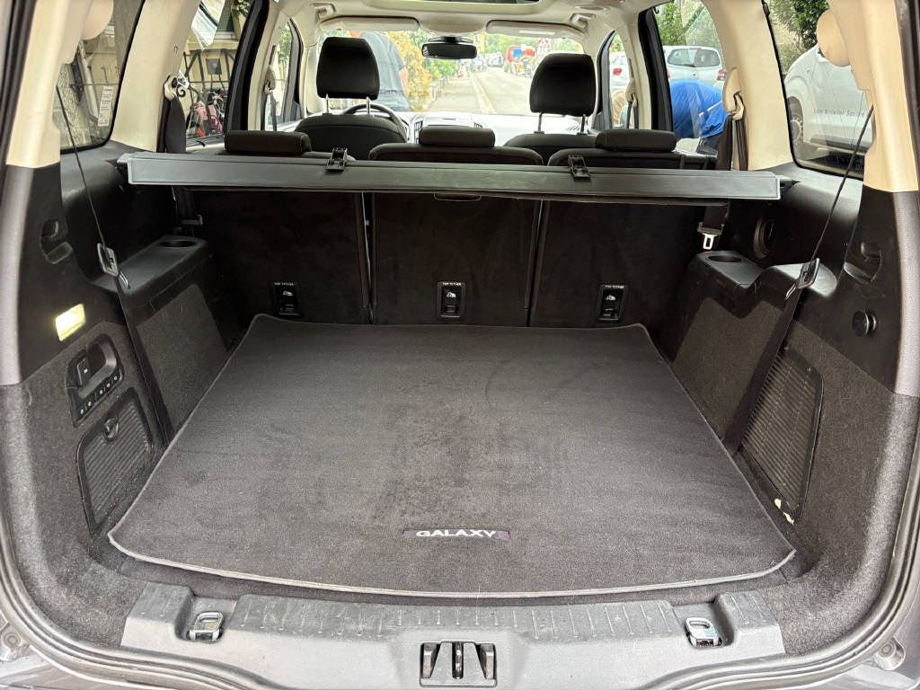 FORD Galaxy 2.0 TDCi 180 Titanium FPS 7P-image-11