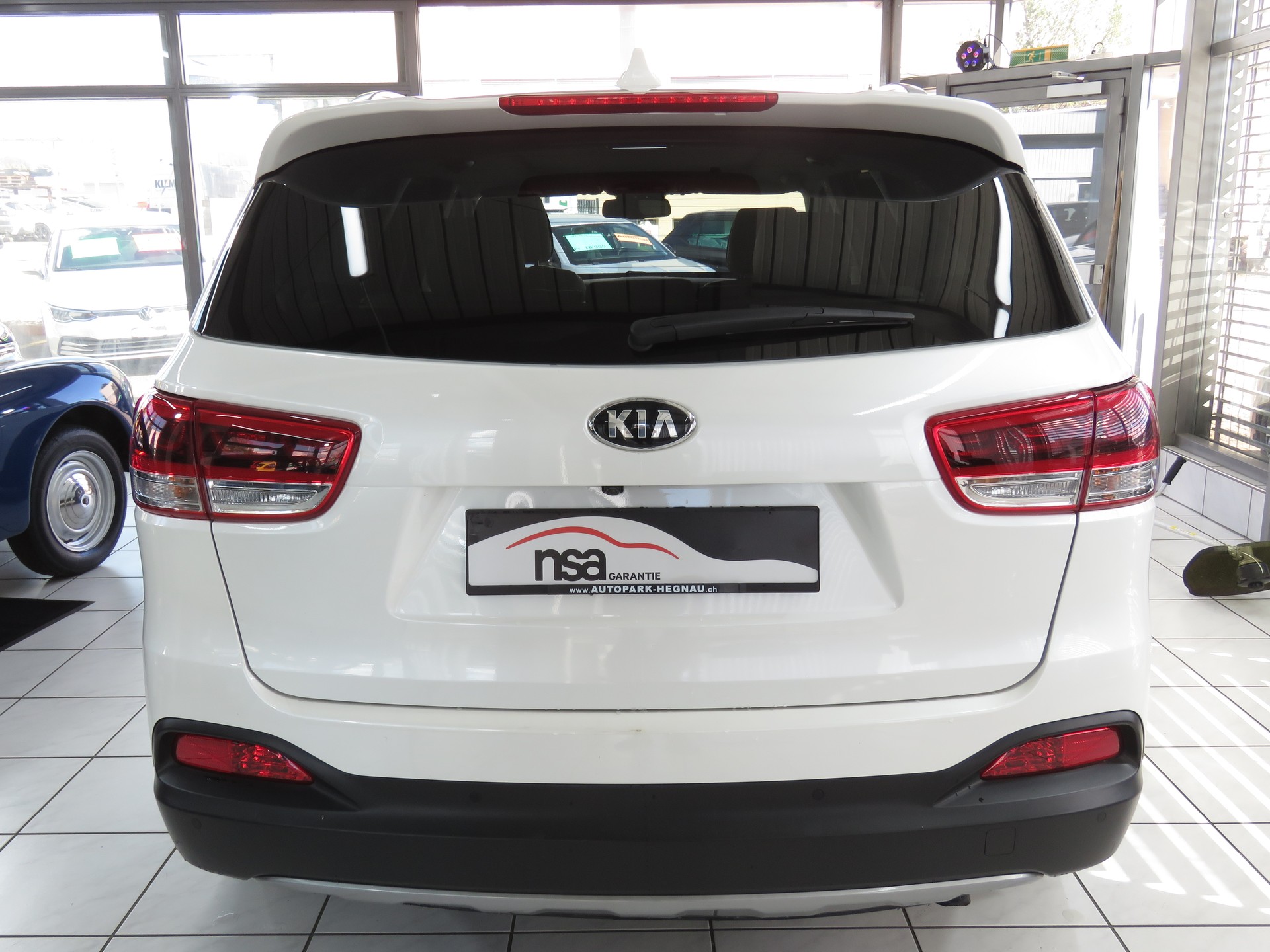 KIA Sorento 2.2 CRDI Style Automat 4WD (ab Platz, Fixpreis)-image-4