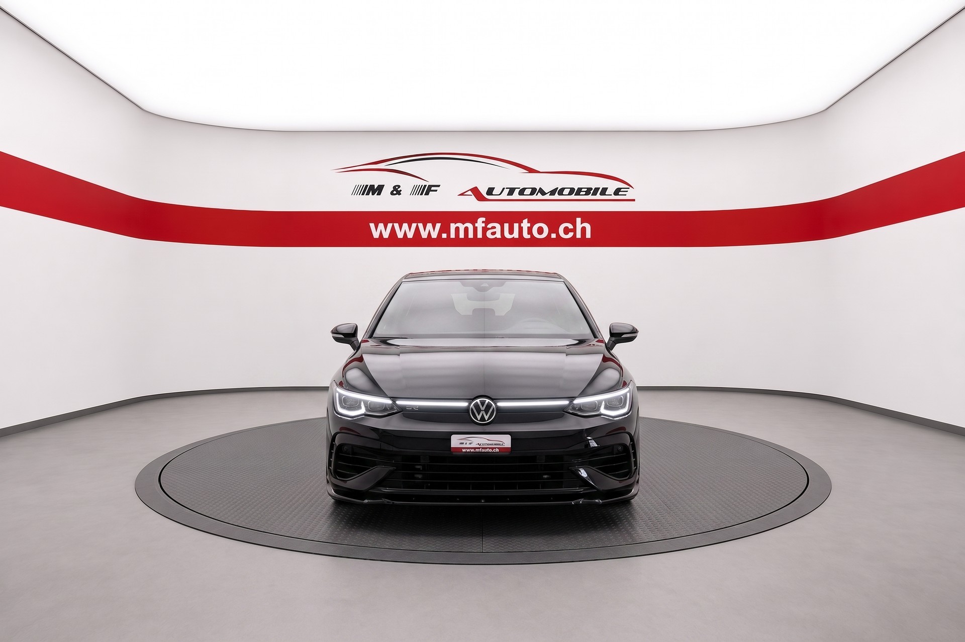 VW Golf VIII 2.0 TSI R DSG 4motion R-Performance * Panorama *-showroom-element-2