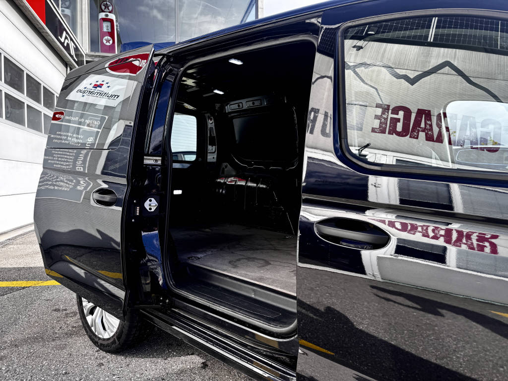VW Caddy Maxi fourg. 2.0 TDI 122 BlueMT 4motion-image-13