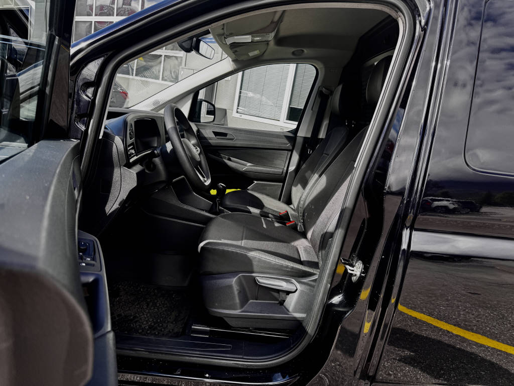 VW Caddy Maxi fourg. 2.0 TDI 122 BlueMT 4motion-image-5