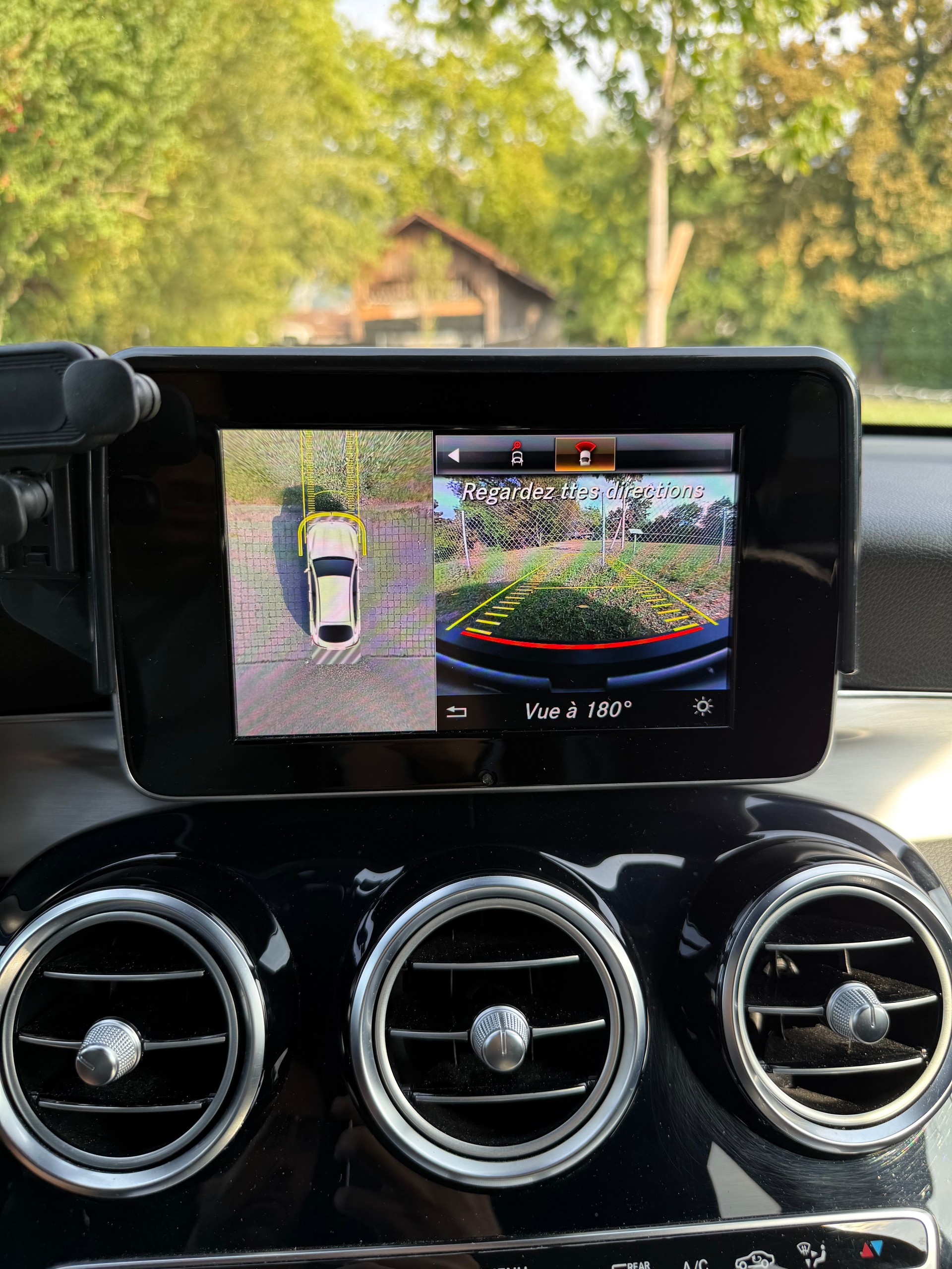 MERCEDES-BENZ GLC 250 AMG Line 4m-image-9