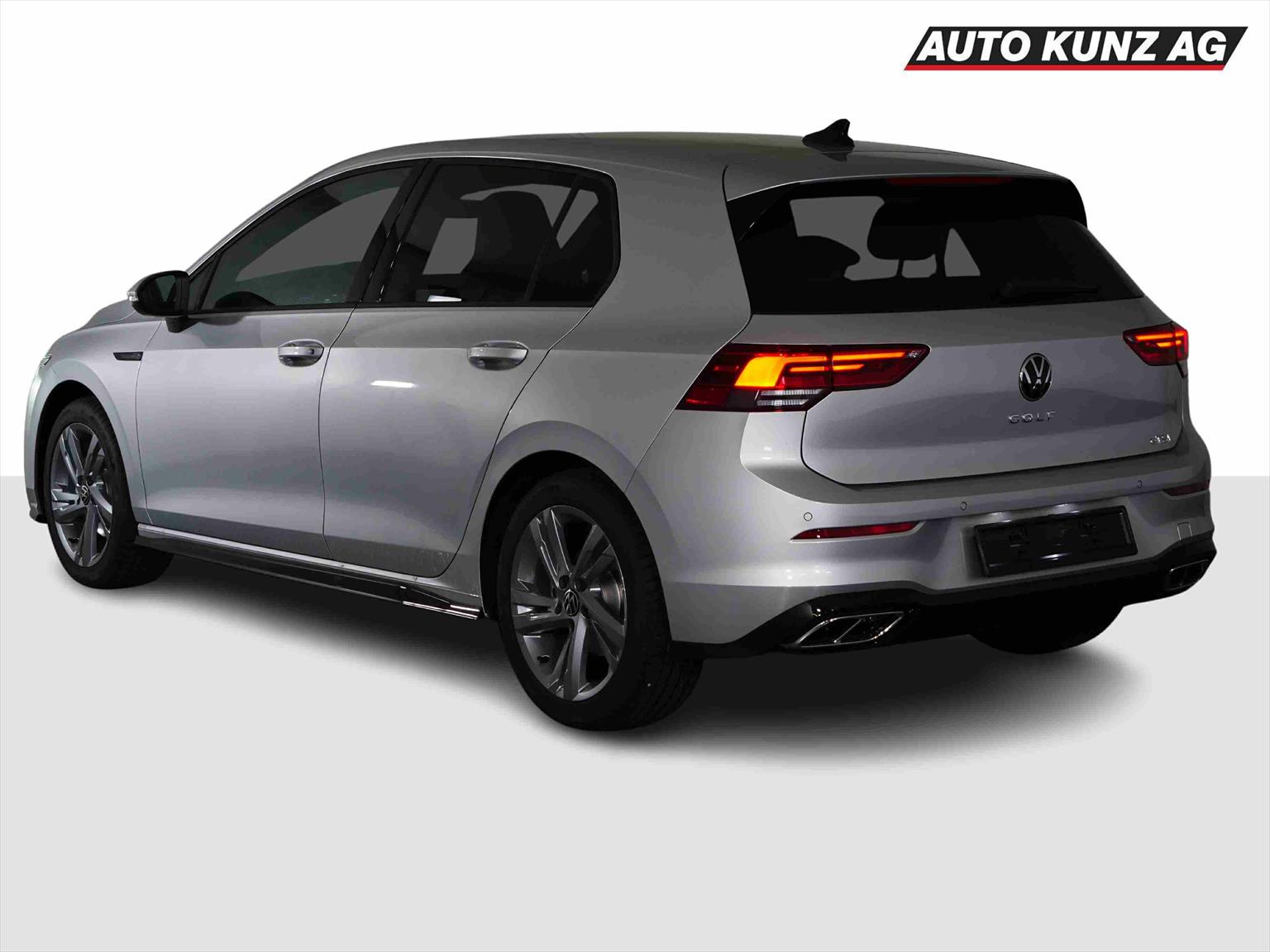 VW Golf 8 1.5 eTSI mHEV R-Line DSG-image-1