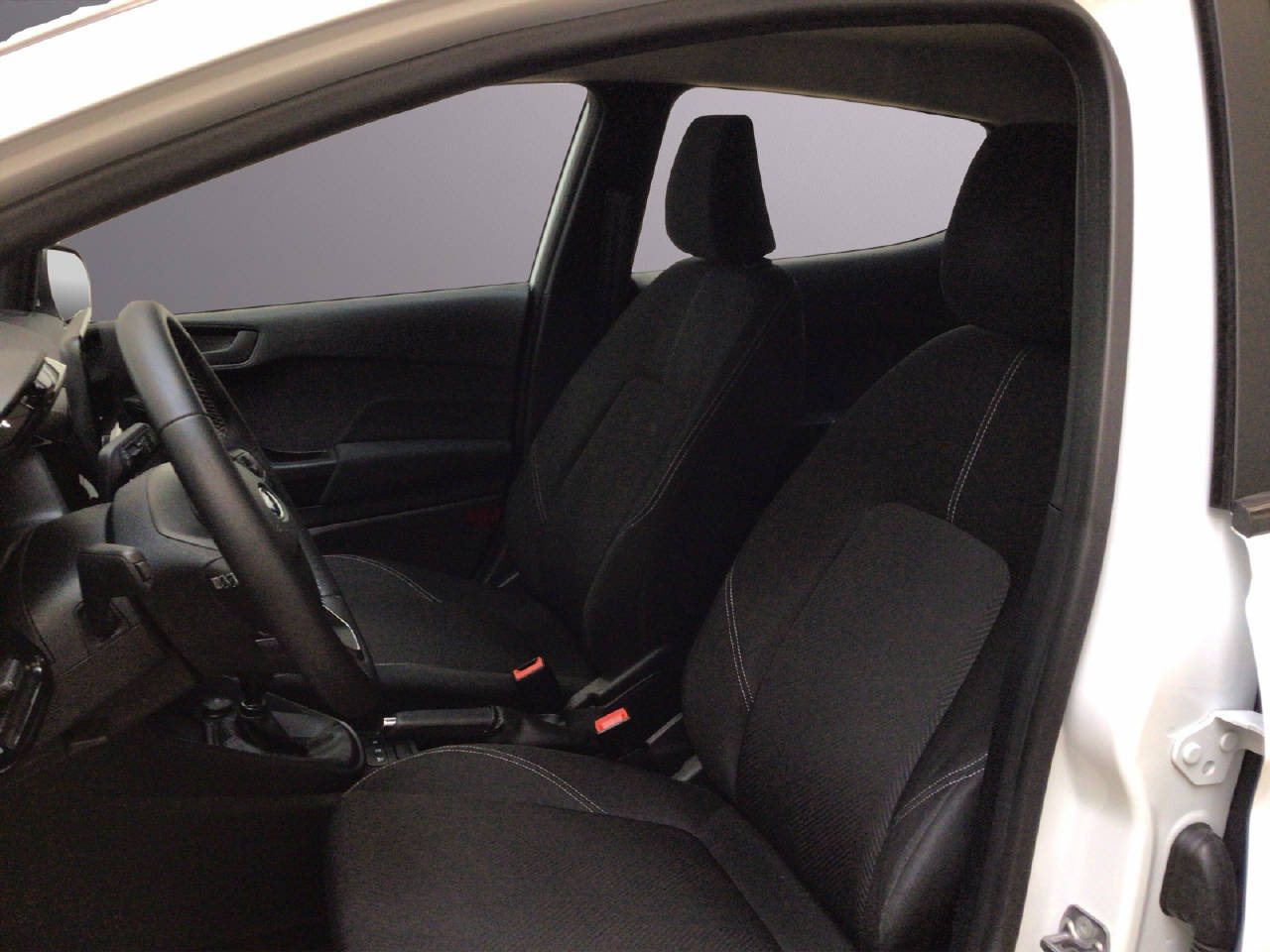 FORD Fiesta 1.0 EcoBoost Cool & Connect-image-4