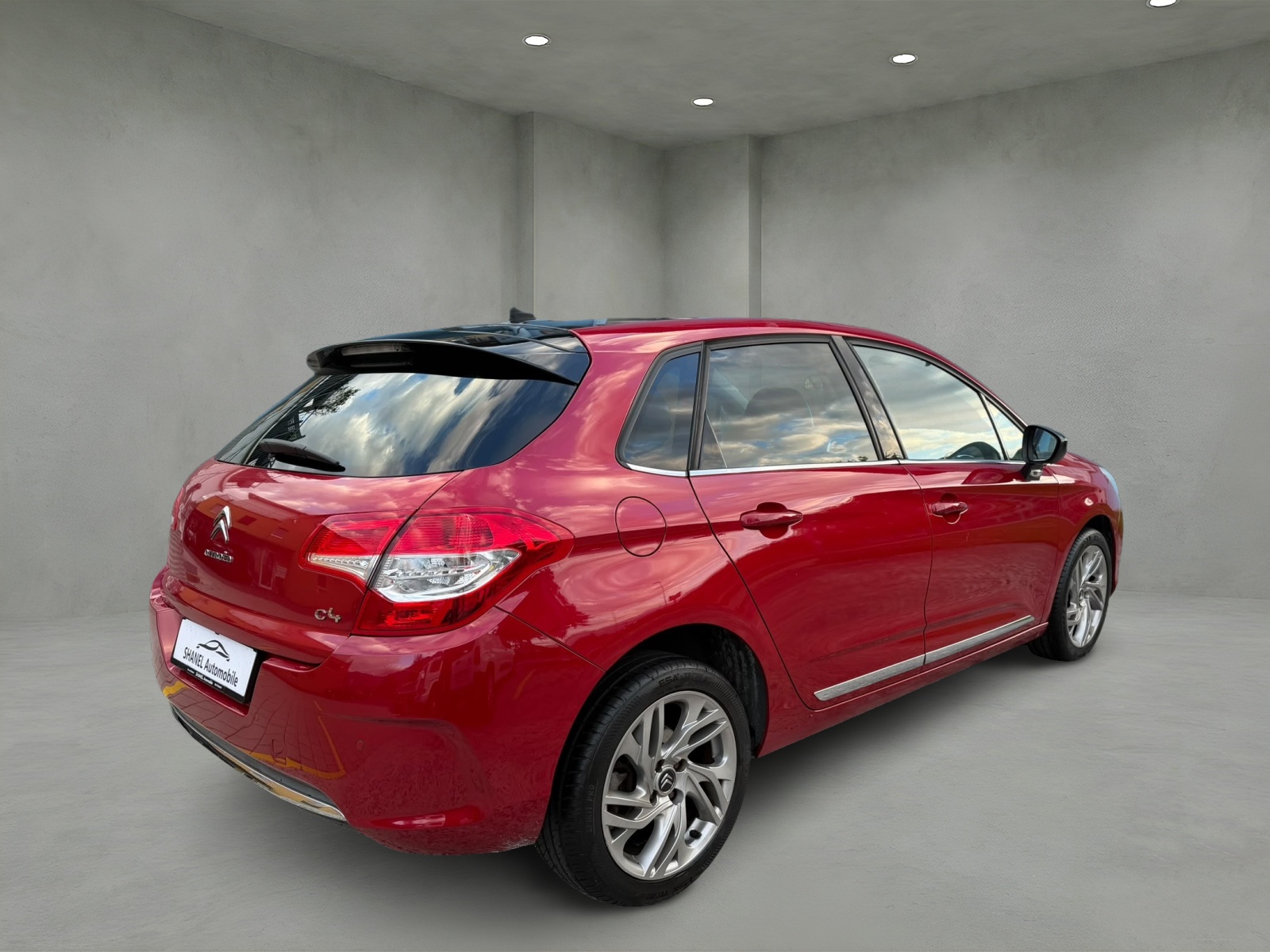 CITROEN C4 Berline 1.2 THP Black Top-image-5
