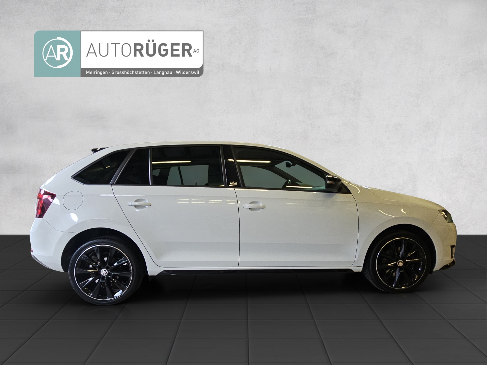 SKODA Rapid Spaceback 1.4 TSI Monte Carlo DSG-image-6