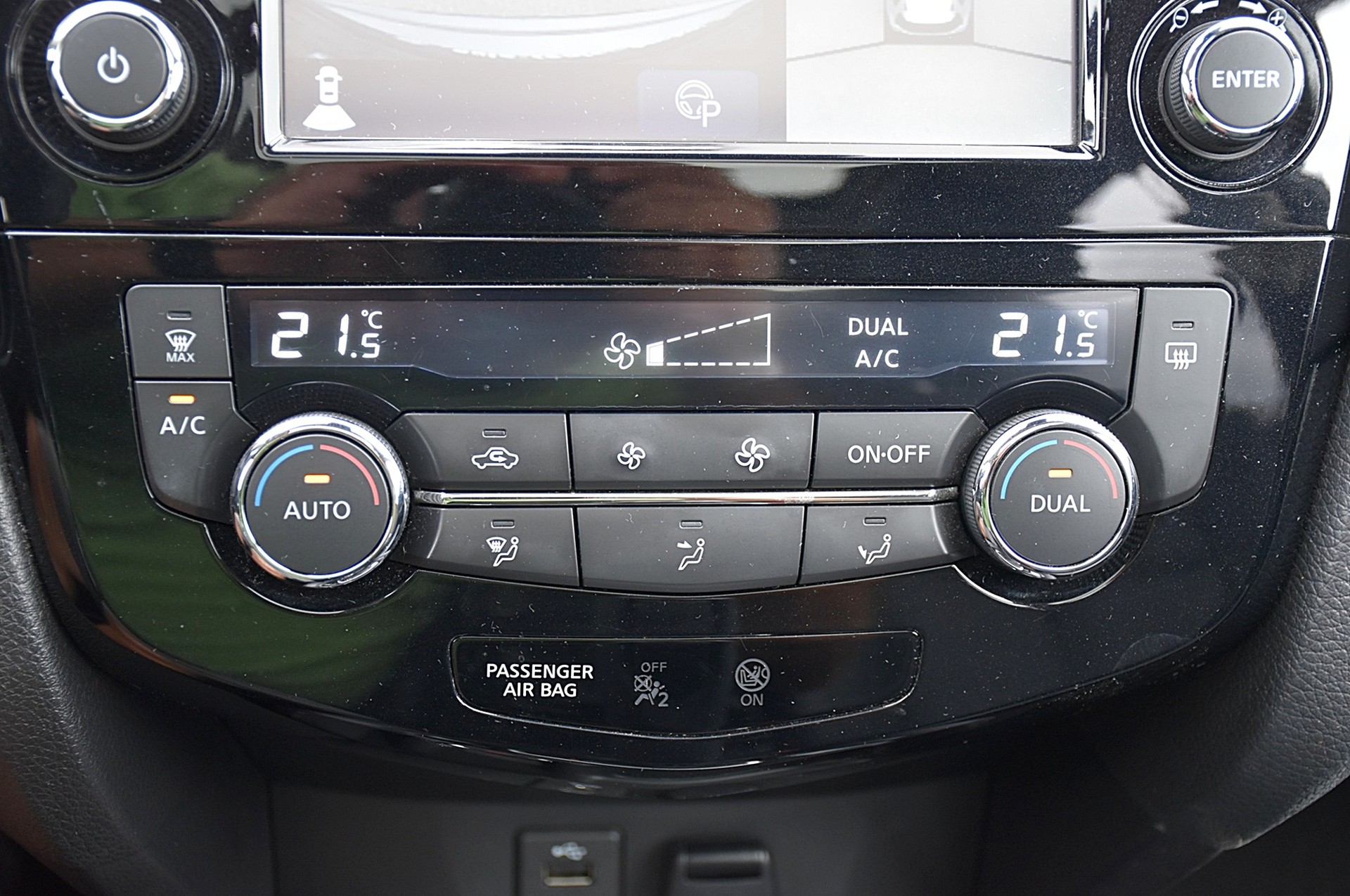 NISSAN X-Trail 2.0 dCi tekna Xtronic CVT ALL-MODE 4x4-image-13