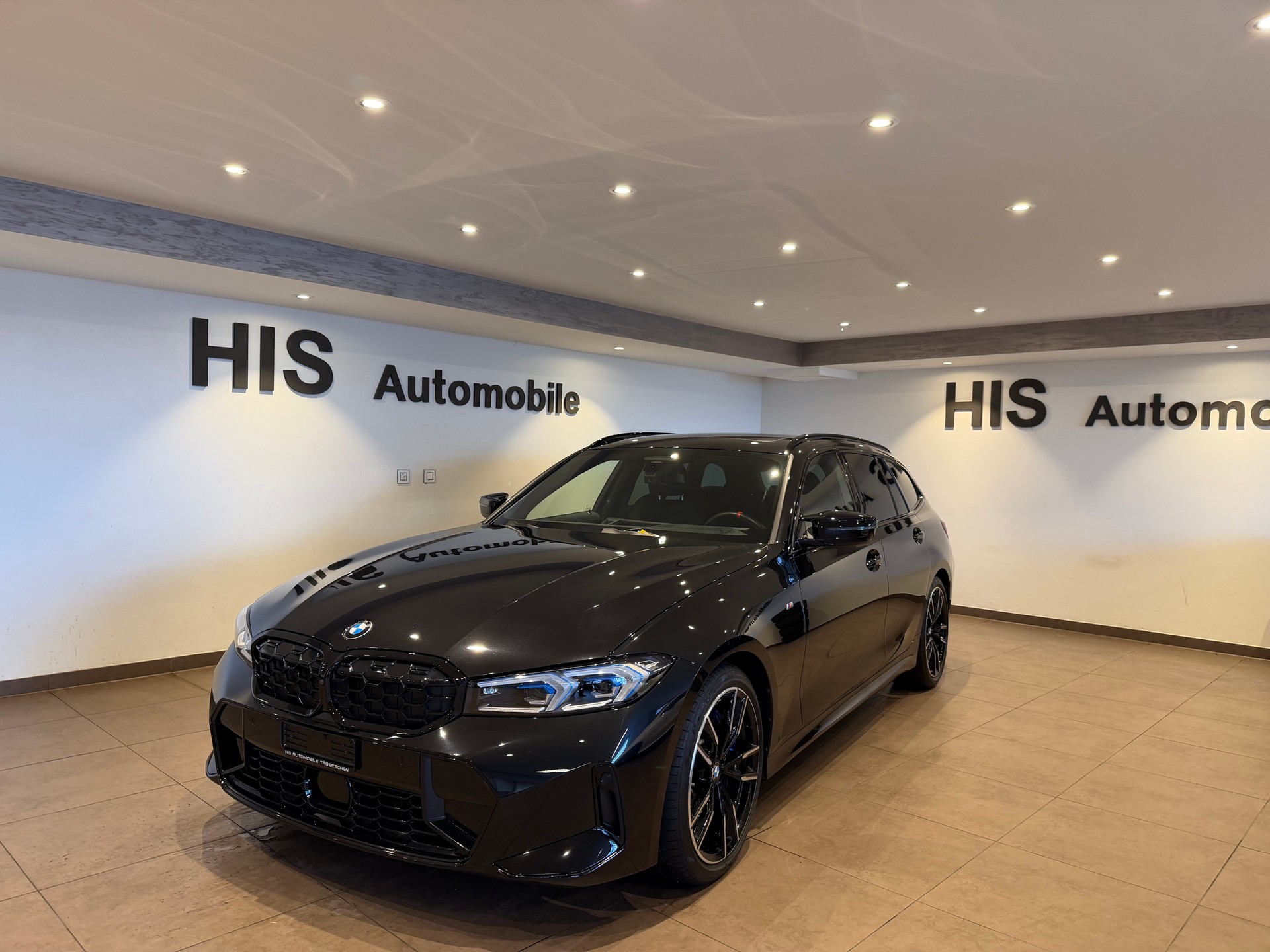 BMW M340i xDrive Touring-image-0