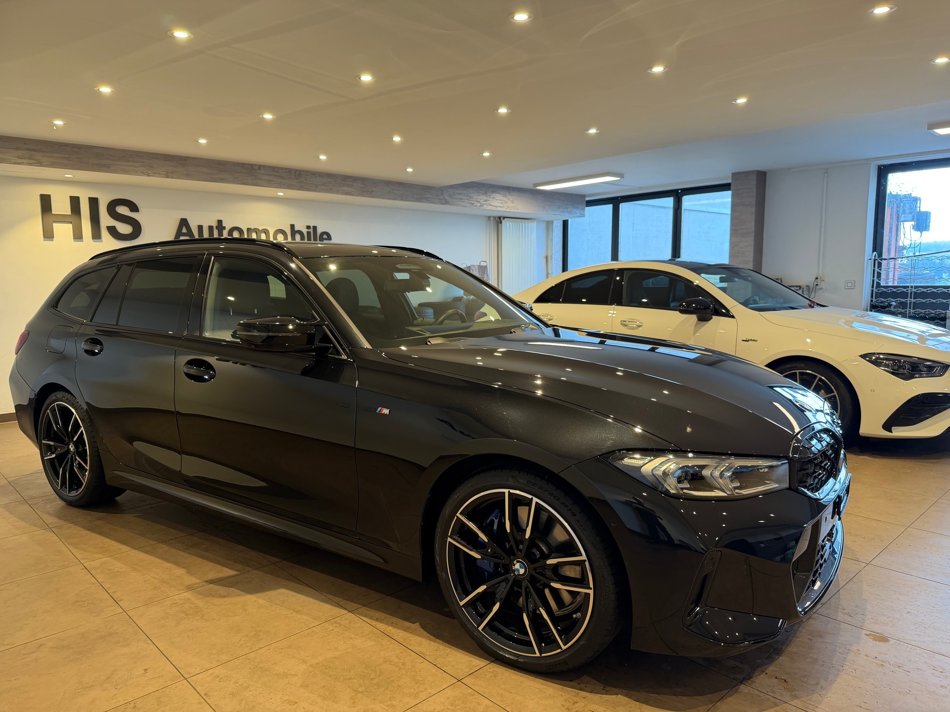 BMW M340i xDrive Touring-image-10