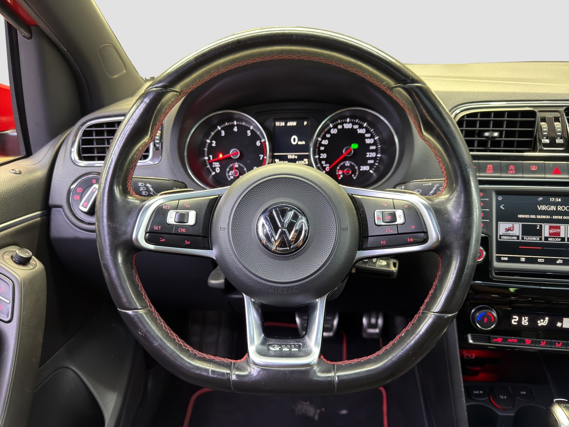 VW Polo 1.8 TSI GTI DSG-image-9