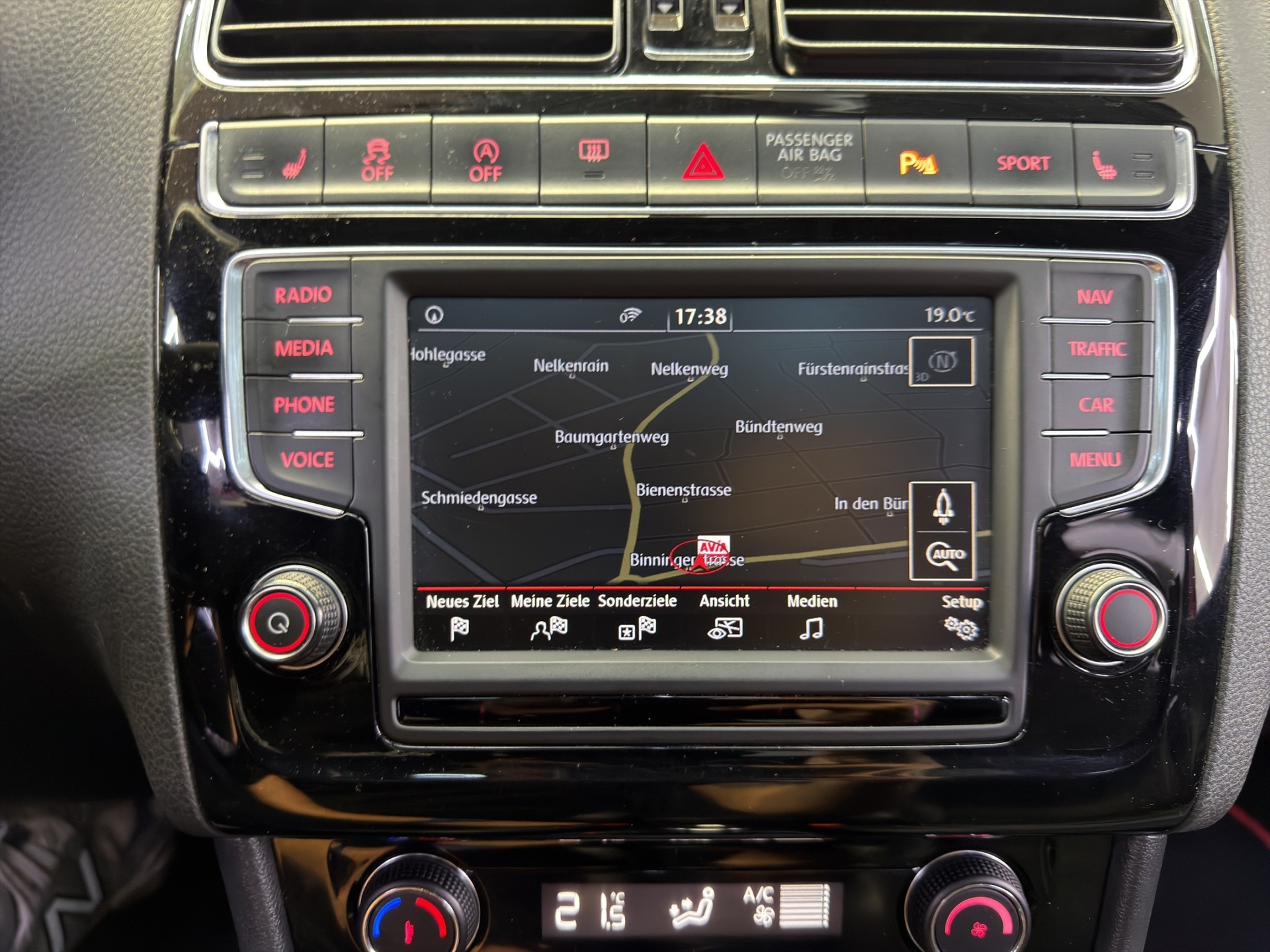 VW Polo 1.8 TSI GTI DSG-image-19