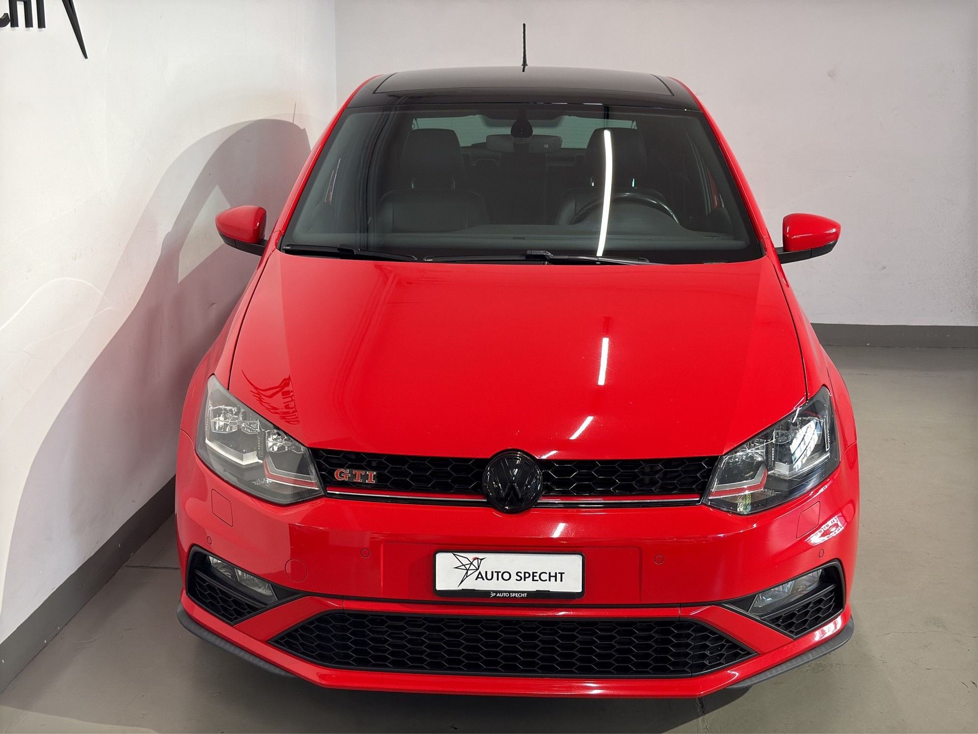 VW Polo 1.8 TSI GTI DSG-showroom-element-2