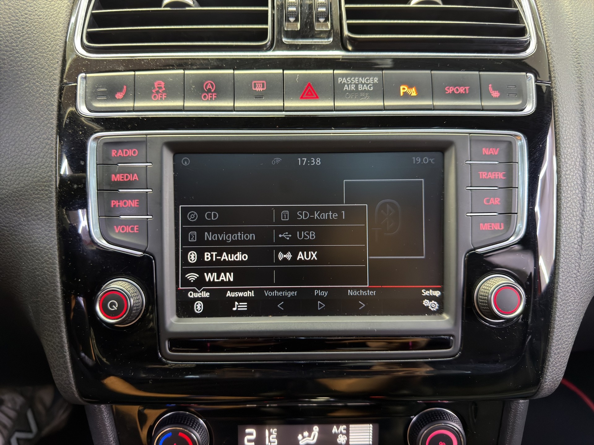VW Polo 1.8 TSI GTI DSG-image-18