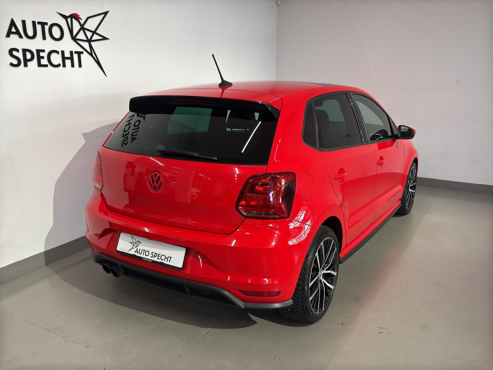 VW Polo 1.8 TSI GTI DSG-image-4