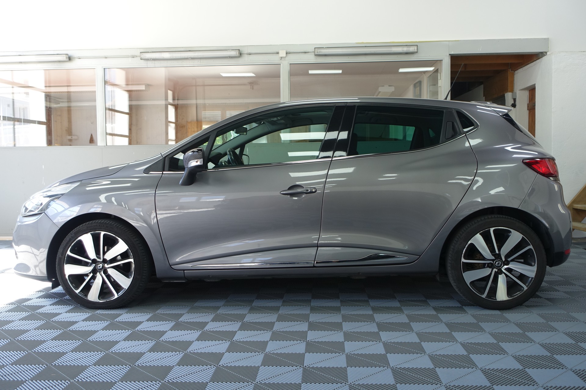RENAULT Clio 1.5 dCi Iconic S/S-image-3