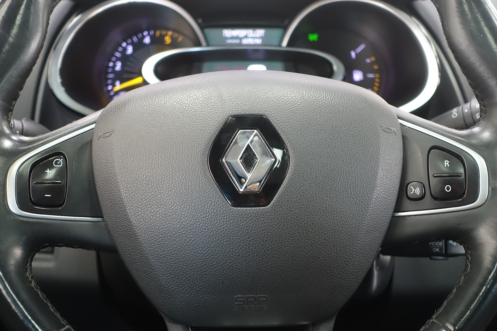RENAULT Clio 1.5 dCi Iconic S/S-image-20