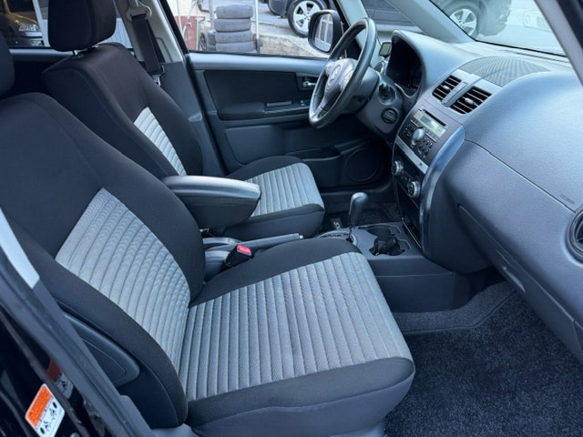 SUZUKI SX4 1.6 16V GL Top 4WD Automatic-image-8