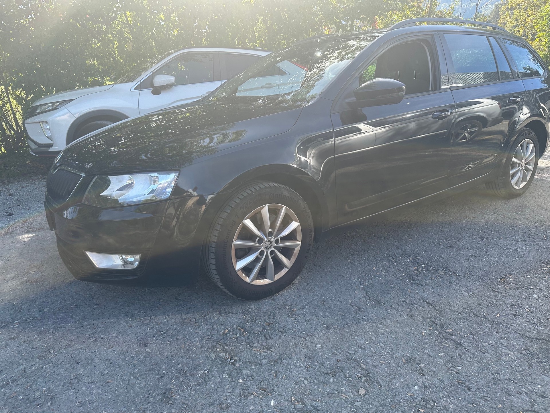 SKODA Octavia Combi 1.8 TSI Elegance 4x4 DSG-image-2