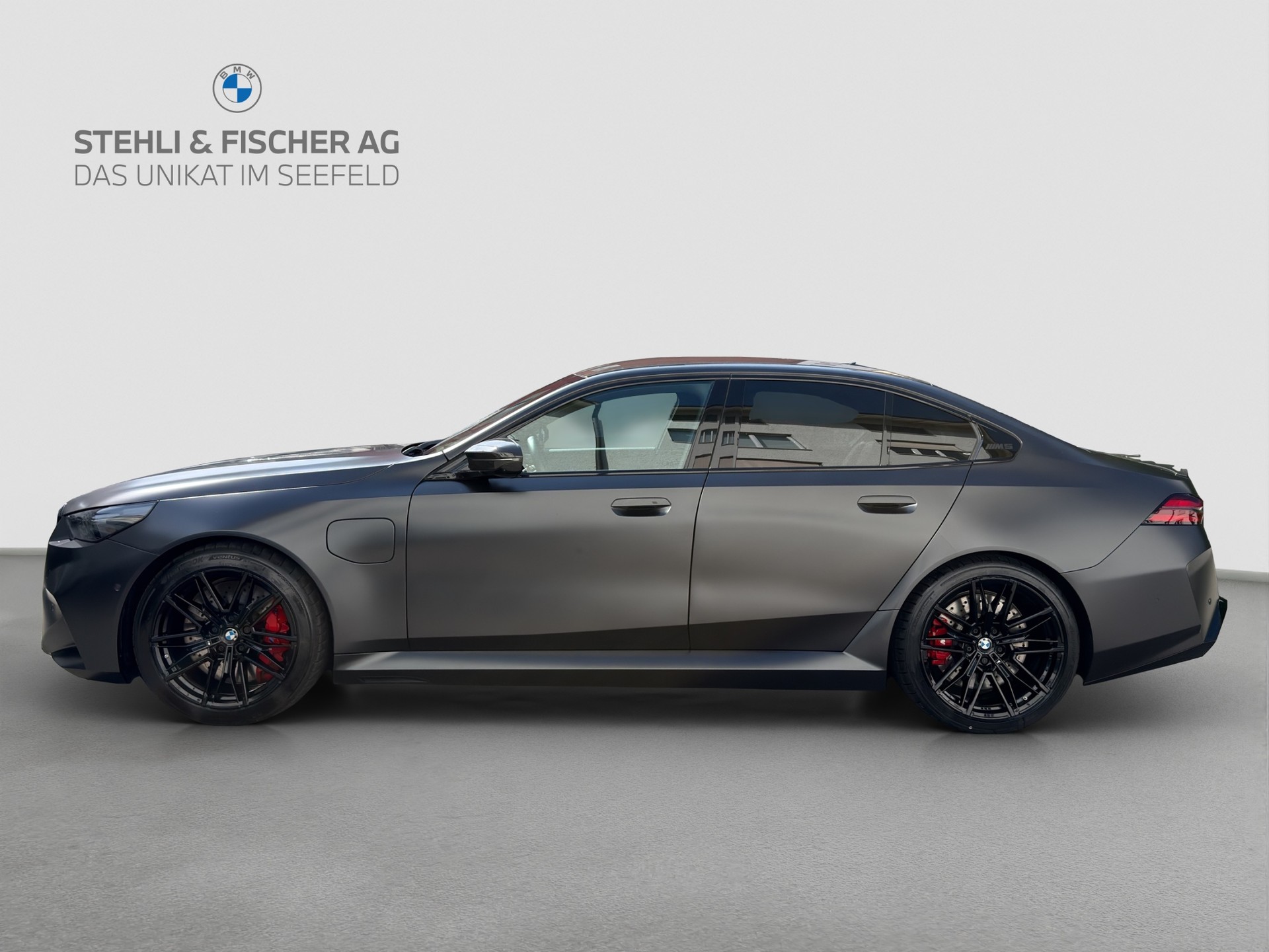 BMW M5 xDrive-image-2
