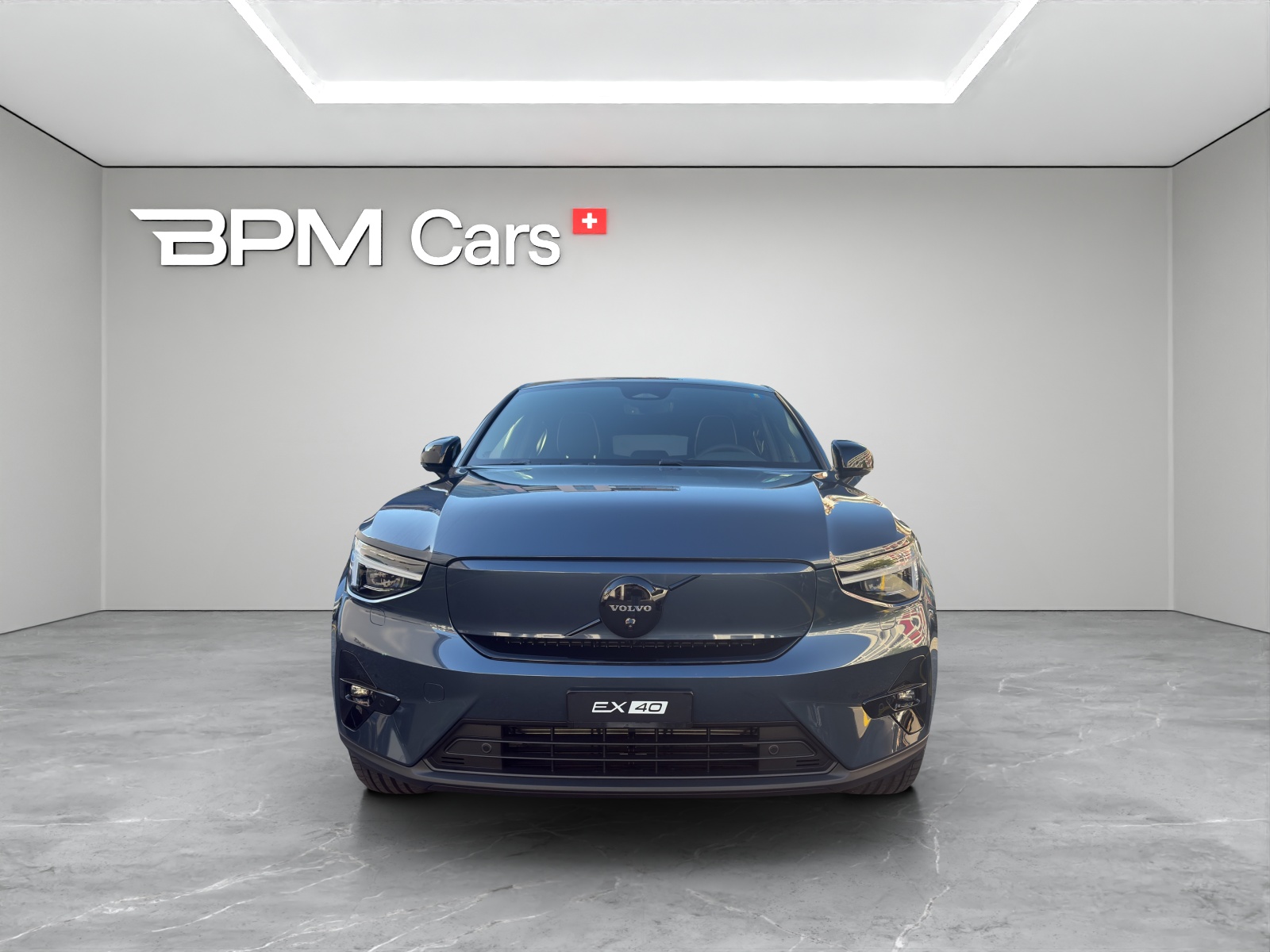 VOLVO EC40 Twin Performance Black Edition AWD-showroom-element-1