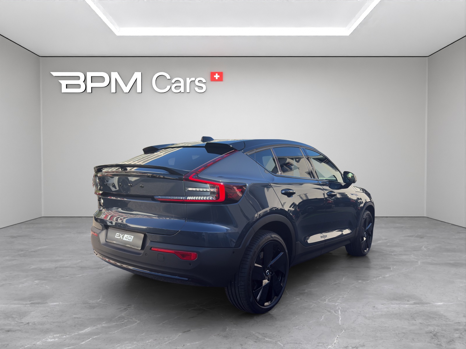 VOLVO EC40 Twin Performance Black Edition AWD-showroom-element-3