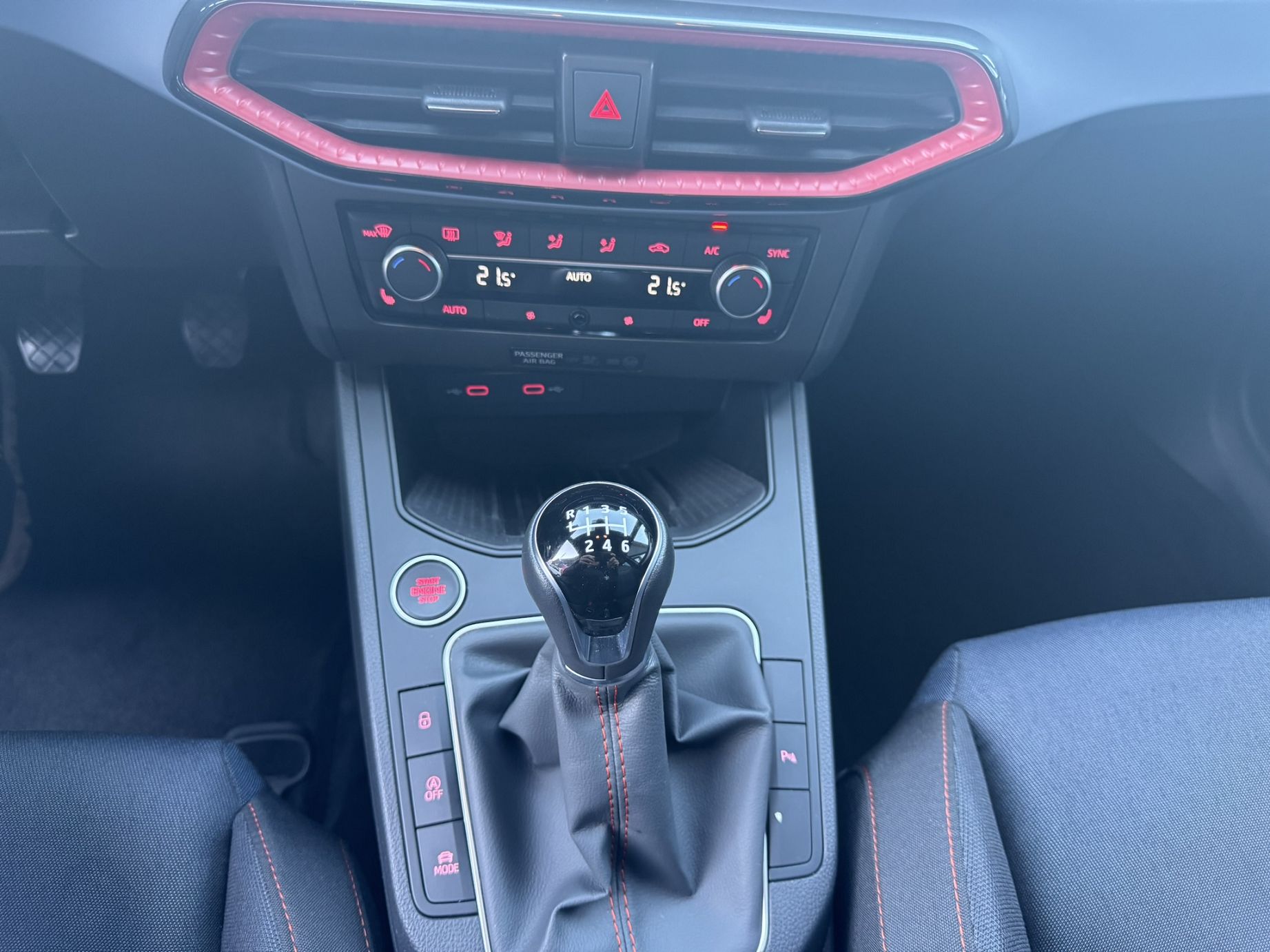 SEAT Ibiza 1.0 EcoTSI FR-image-13