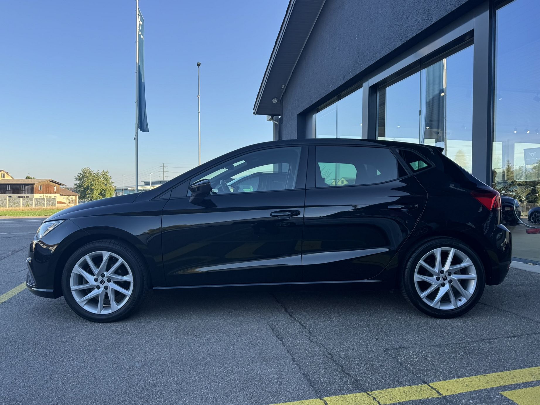 SEAT Ibiza 1.0 EcoTSI FR-image-2