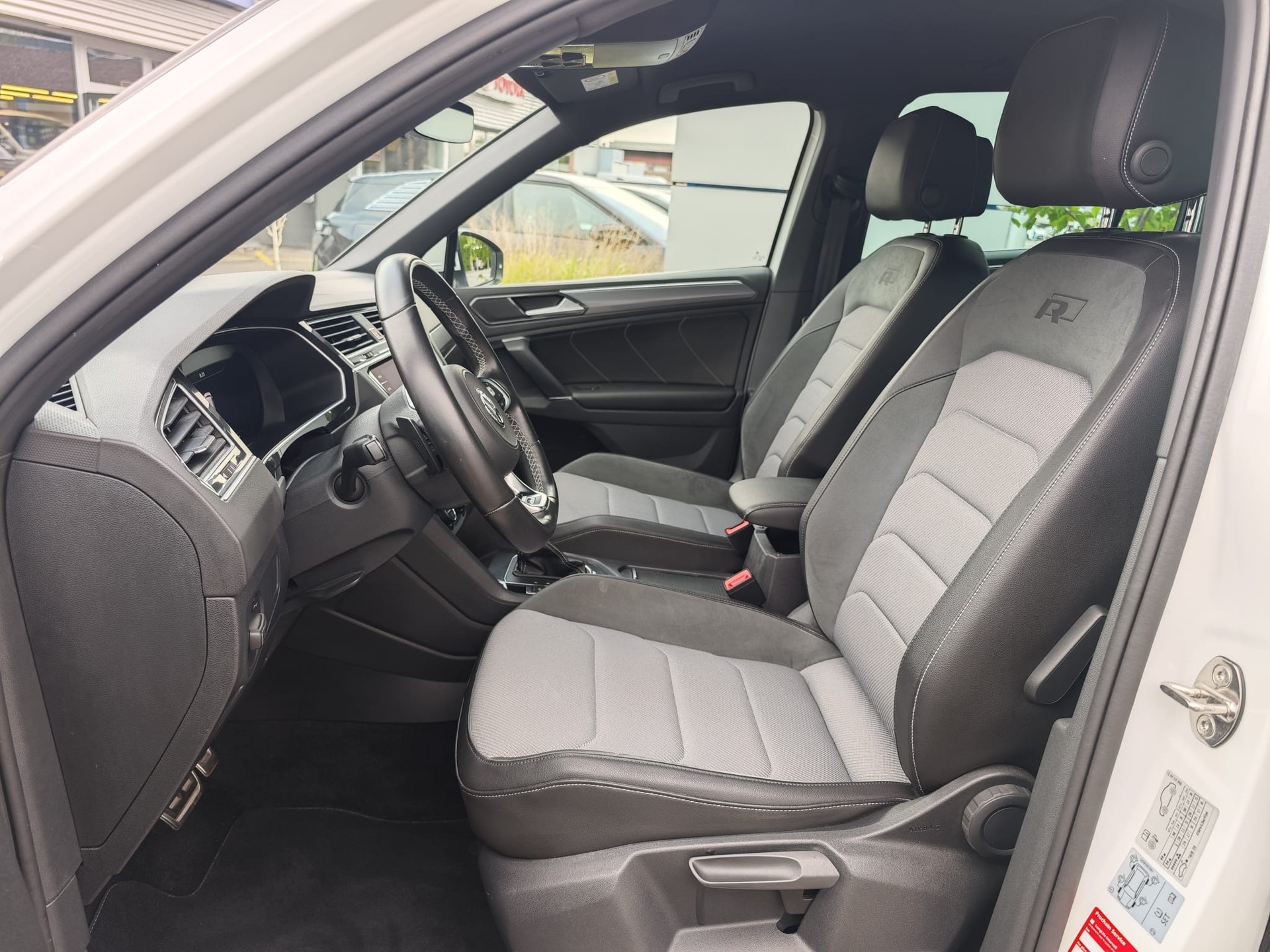 VW Tiguan 2.0TSI Highline 4Motion DSG-image-7