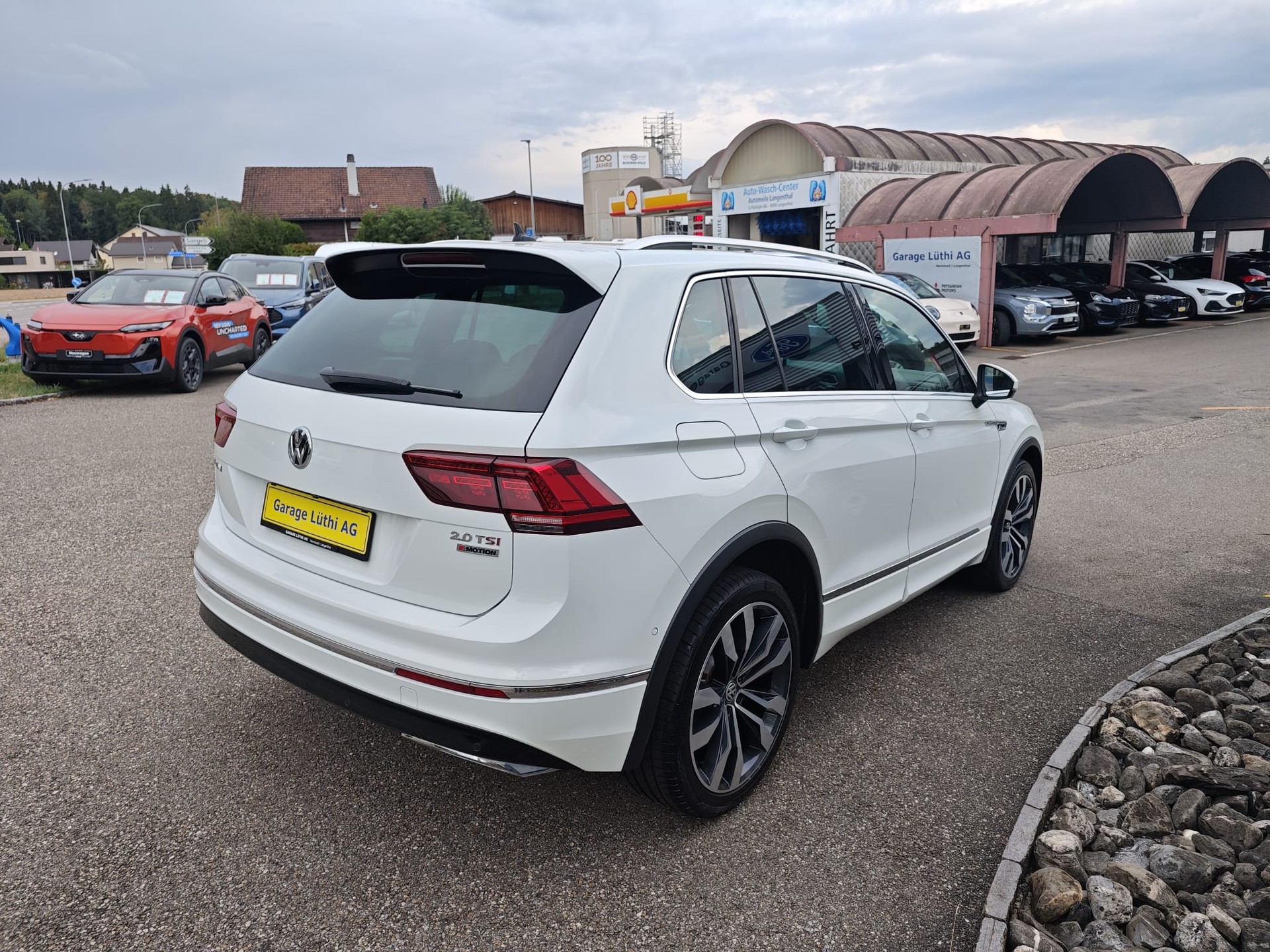 VW Tiguan 2.0TSI Highline 4Motion DSG-image-5