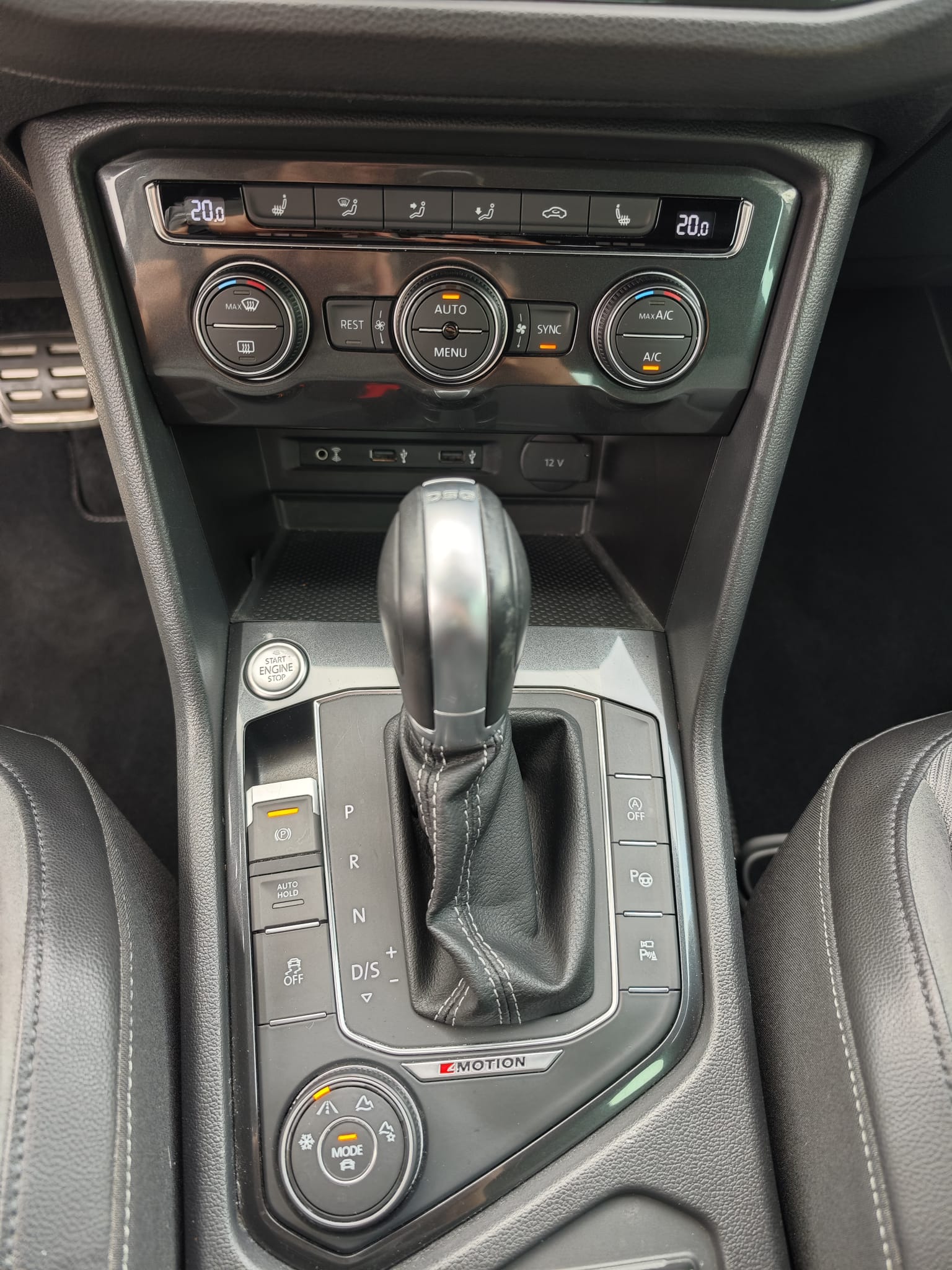VW Tiguan 2.0TSI Highline 4Motion DSG-image-9