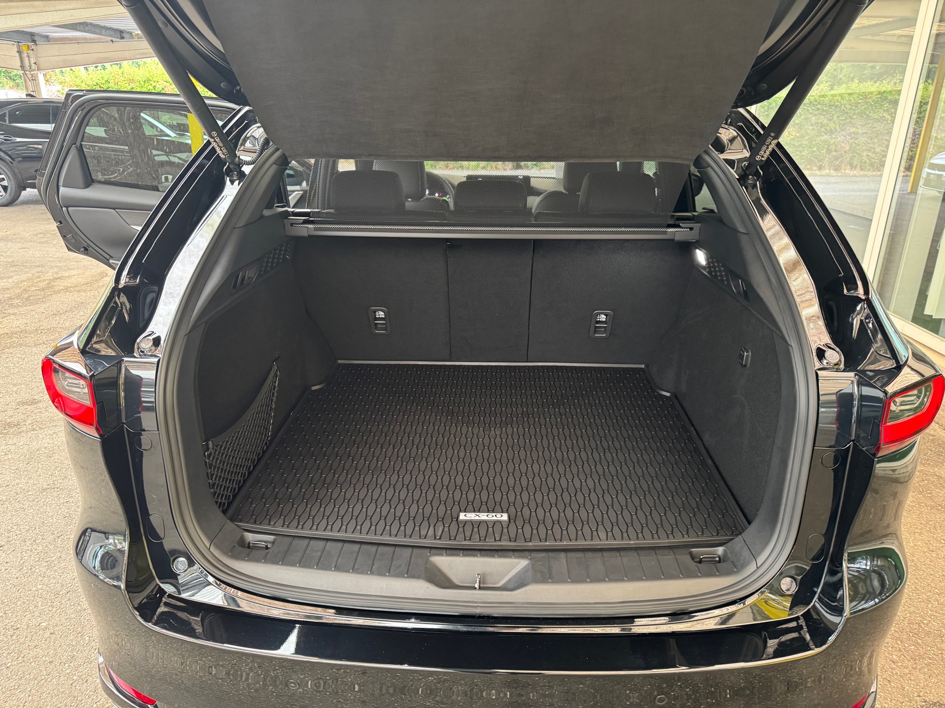 MAZDA CX-60 3.3 D Homura Plus BLOP-image-9