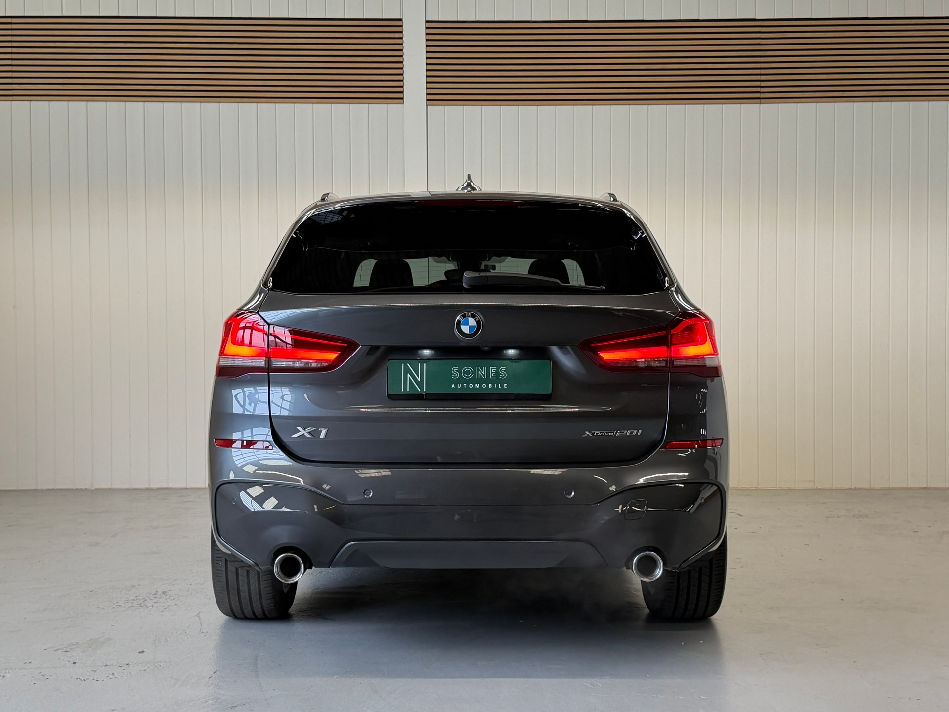 BMW X1 xDrive 20i M Sport Steptronic-image-3