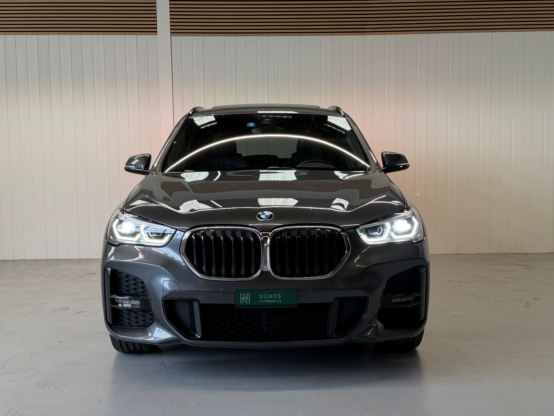 BMW X1 xDrive 20i M Sport Steptronic-image-7