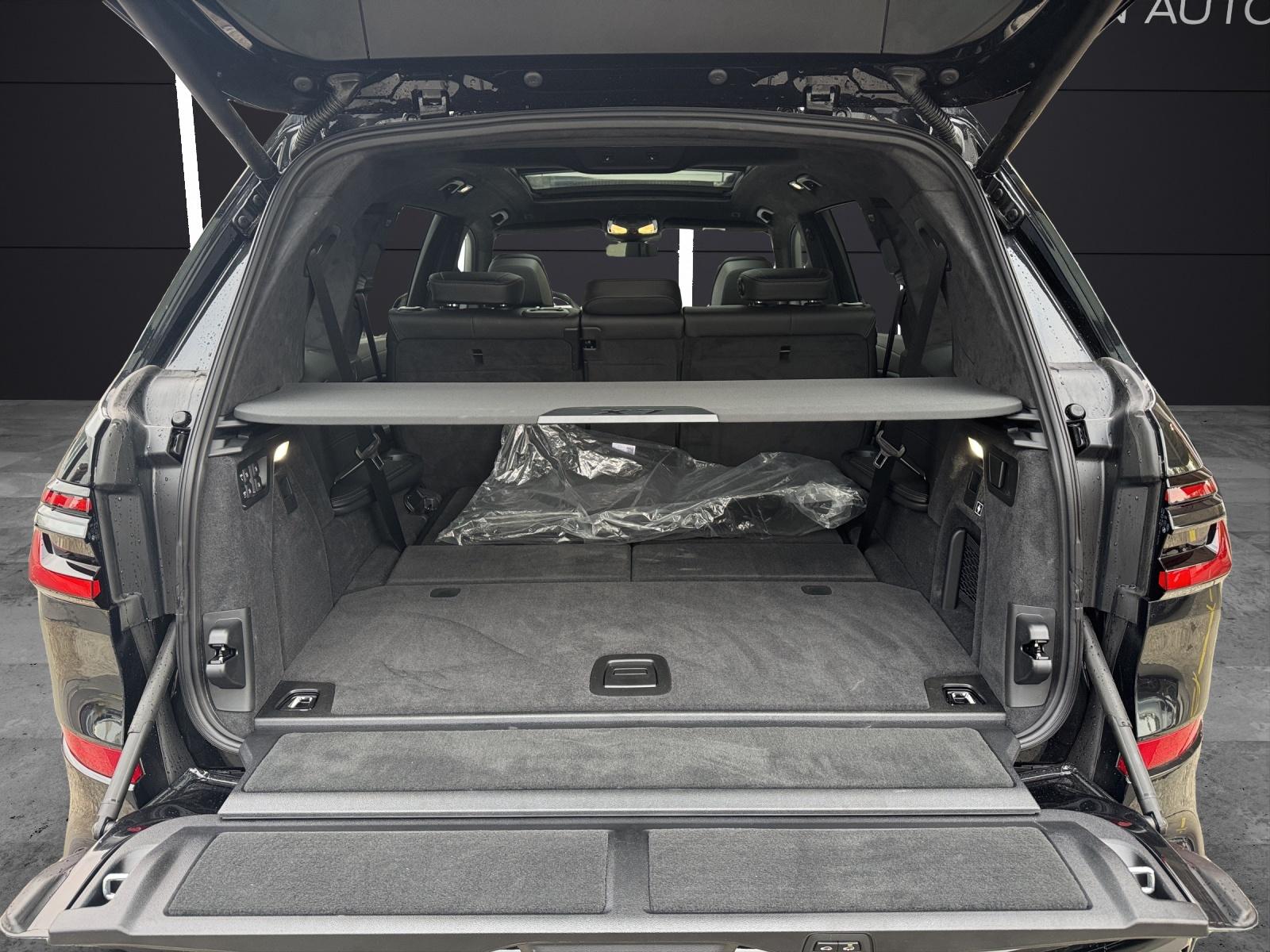 BMW X7 xDrive40i-image-20