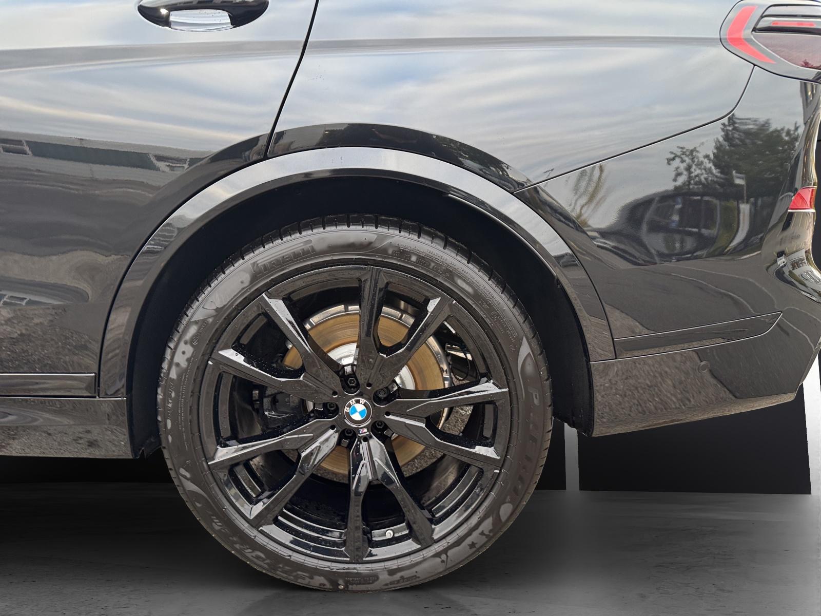 BMW X7 xDrive40i-image-18