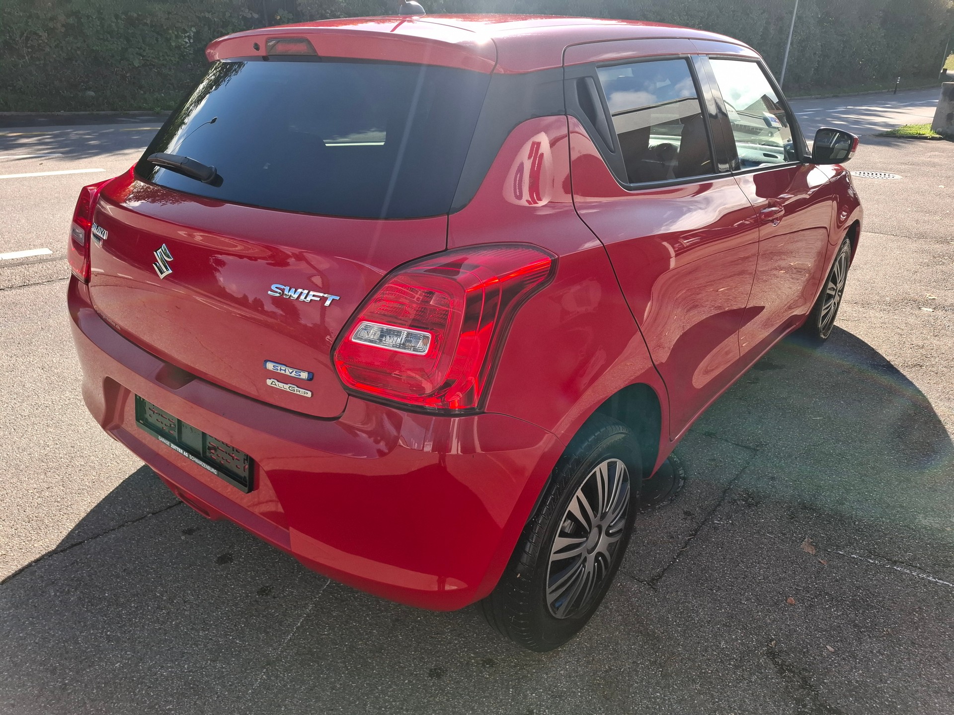 SUZUKI Swift 1.2i 16V SHVS Compact Top Hybrid Allgrip 4x4-image-2