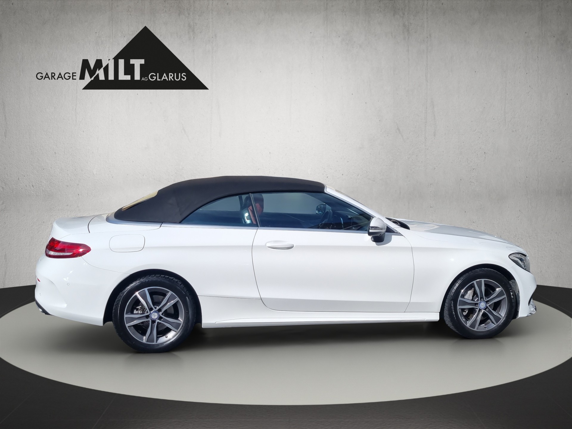MERCEDES-BENZ C 200 Cabriolet AMG Line 4Matic 9G-Tronic-image-6