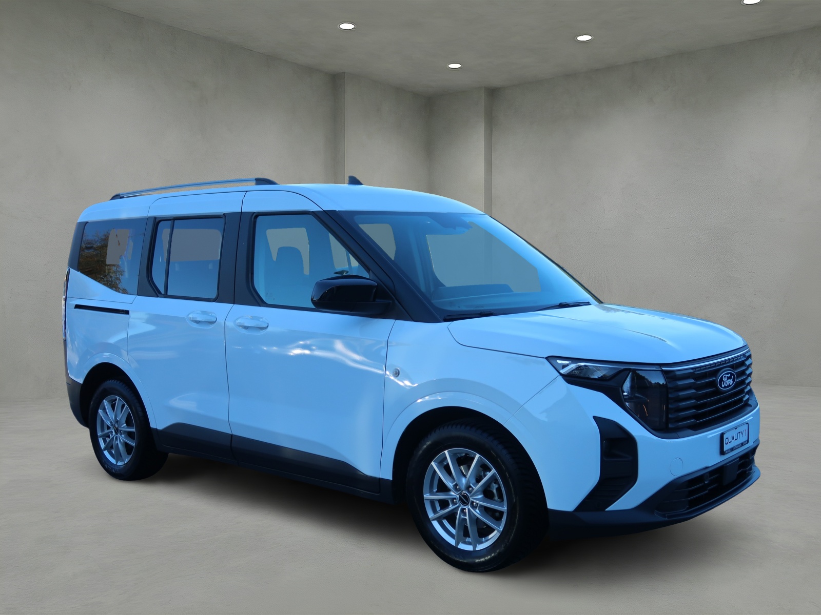 FORD Tourneo Courier 1.0 EcoBoost Titanium-showroom-element-2