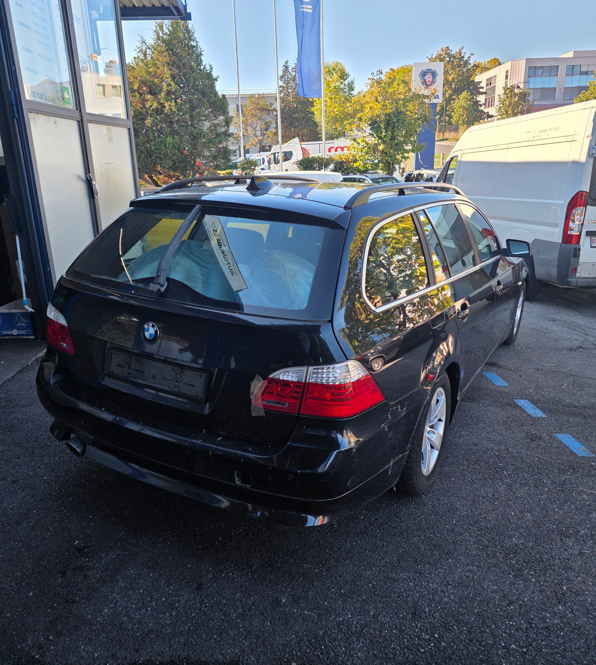 BMW 520d Touring Steptronic-image-4