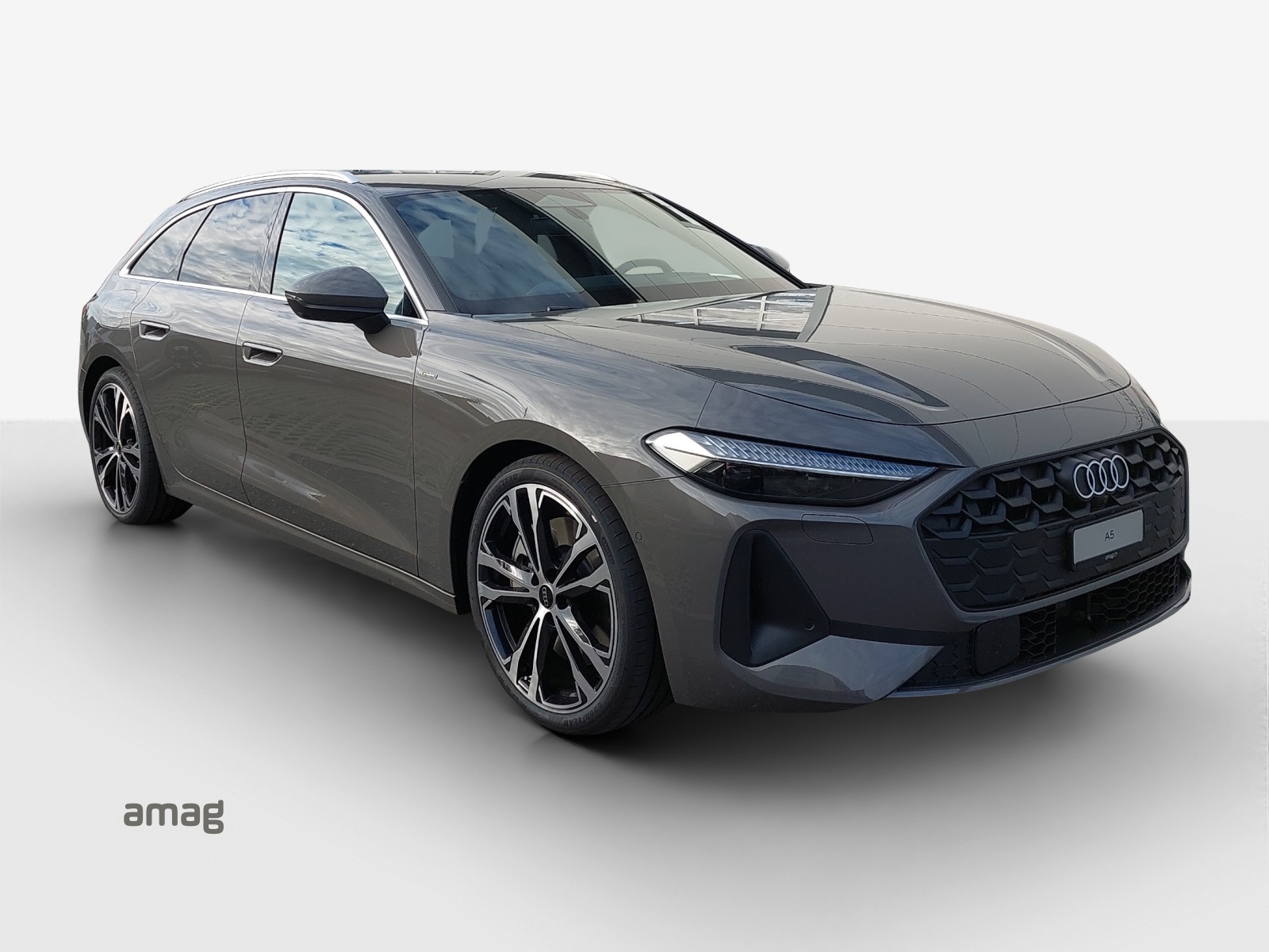 AUDI A5 Avant e-hybrid quattro Attraction 220 kW S tronic-image-5