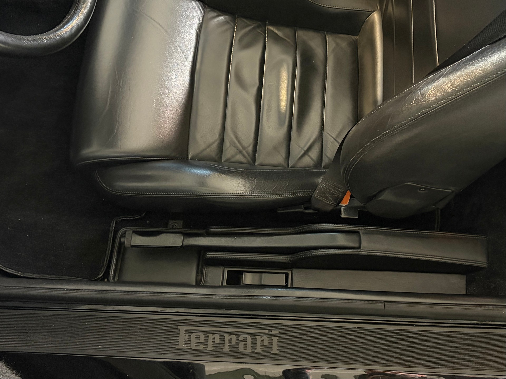 FERRARI 348 ts *CH-Fahrzeug*Topzustand*-image-18