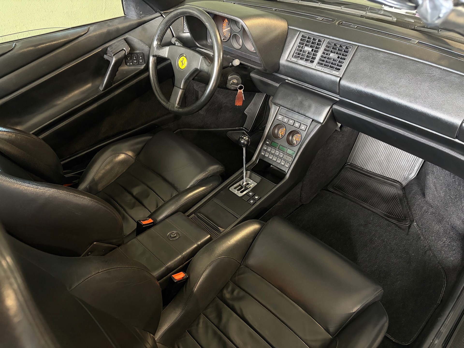 FERRARI 348 ts *CH-Fahrzeug*Topzustand*-image-16