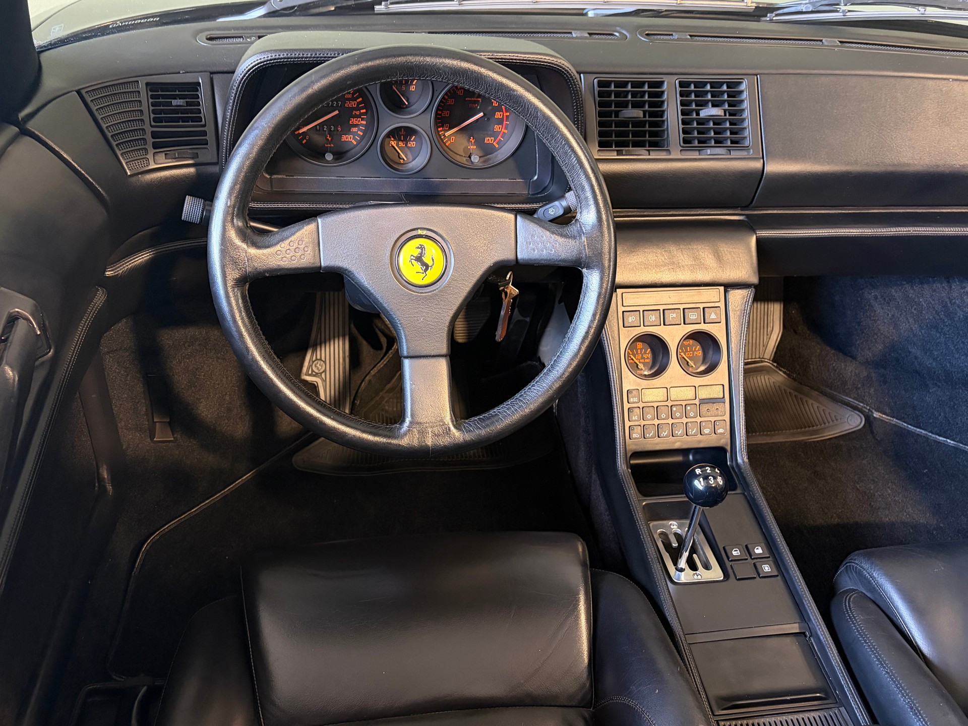 FERRARI 348 ts *CH-Fahrzeug*Topzustand*-image-13