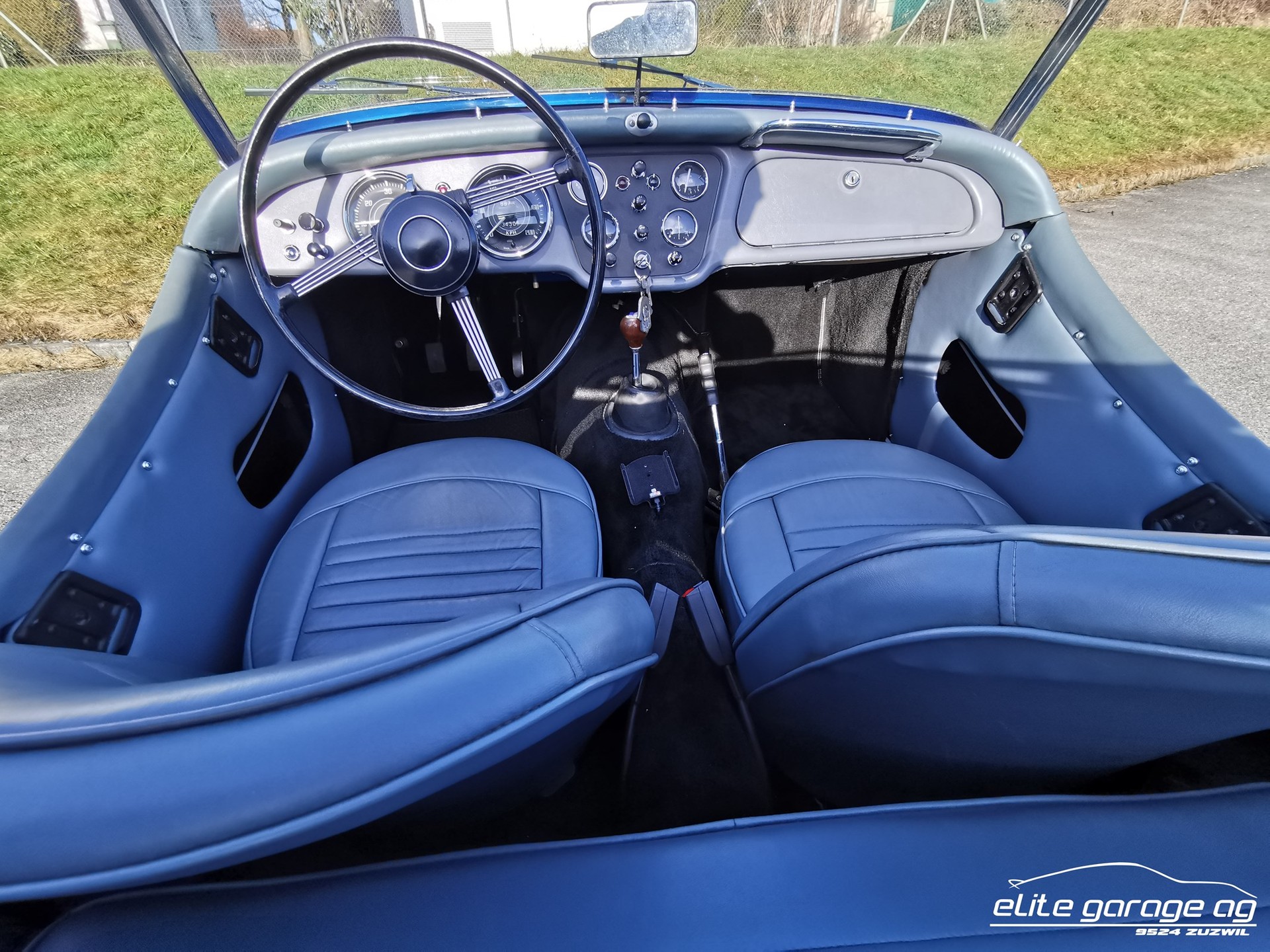 TRIUMPH TR3A-image-12