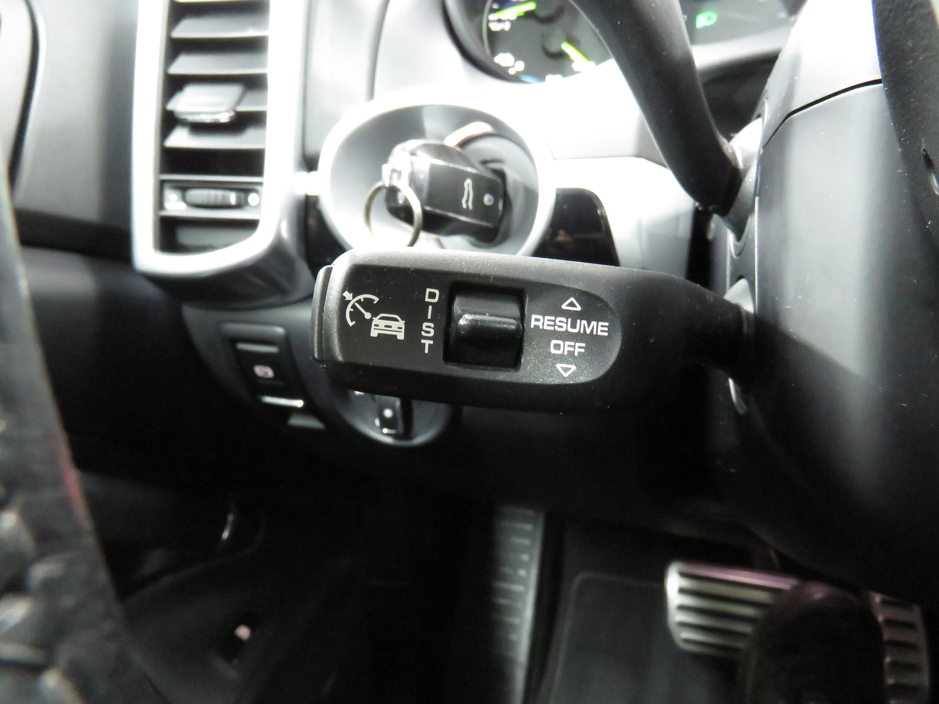 PORSCHE Cayenne S E-Hybrid-image-19