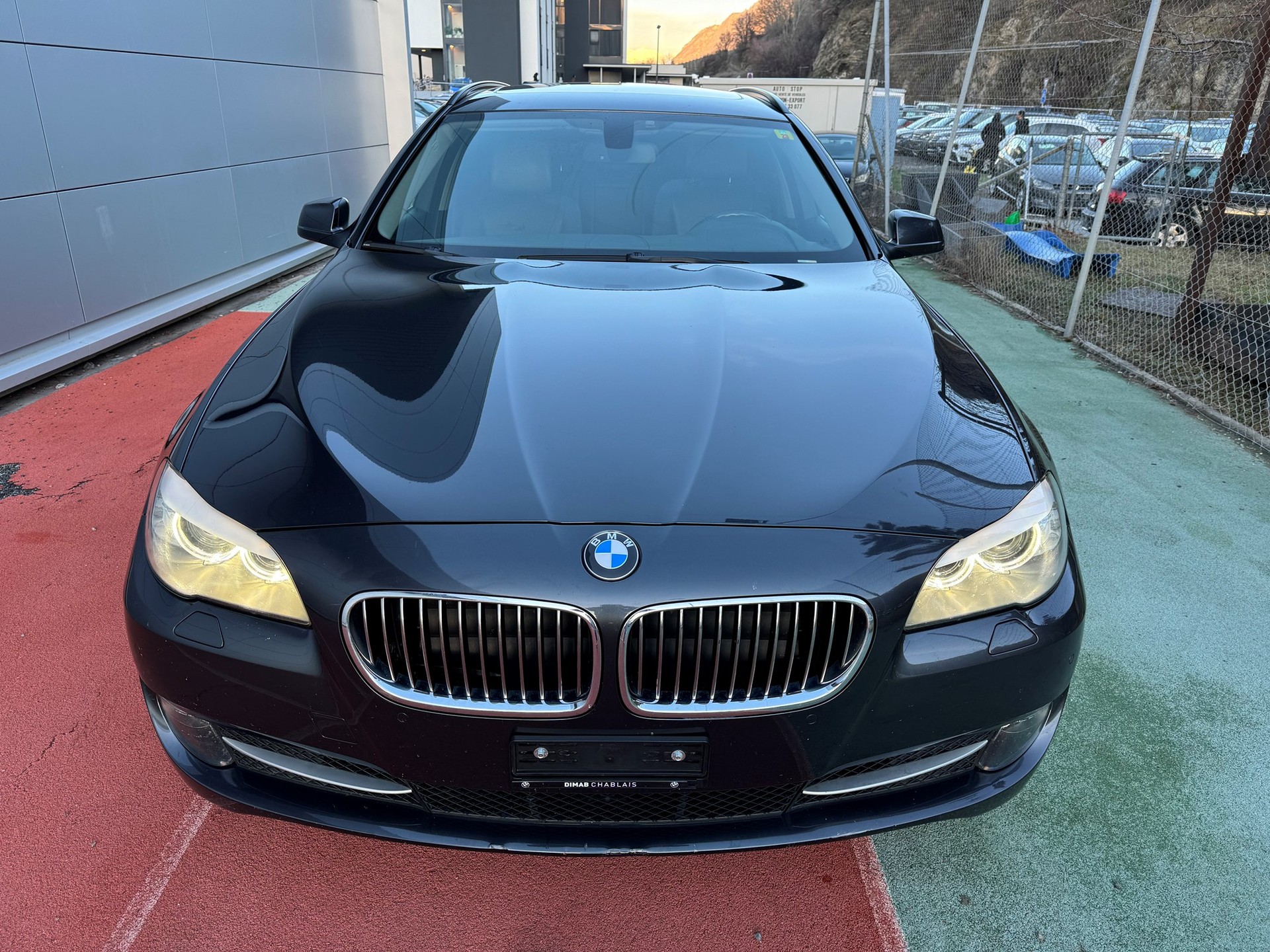 BMW 525d xDrive Touring Steptronic-image-2