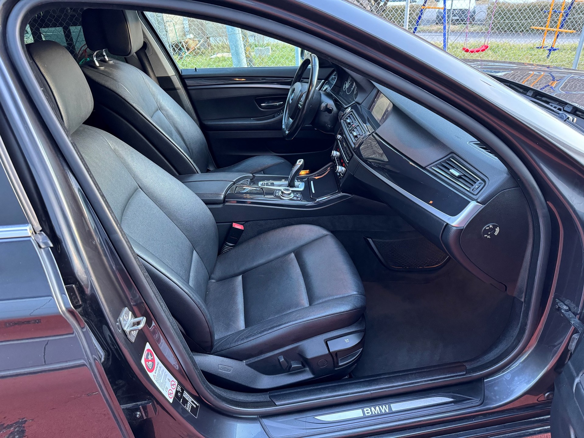 BMW 525d xDrive Touring Steptronic-image-9