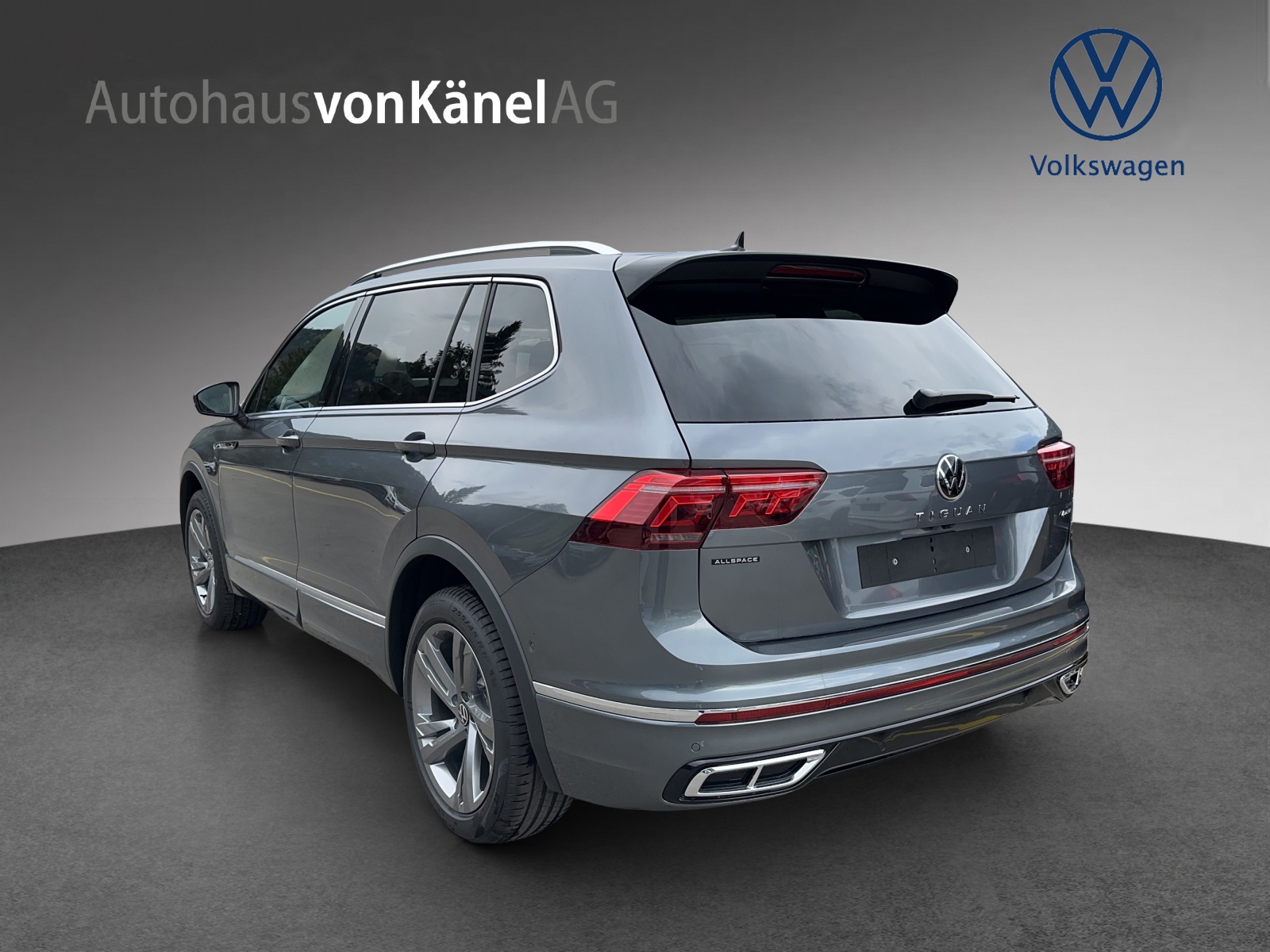 VW Tiguan Allspace 2.0TSI R-Line 4Motion DSG-image-2