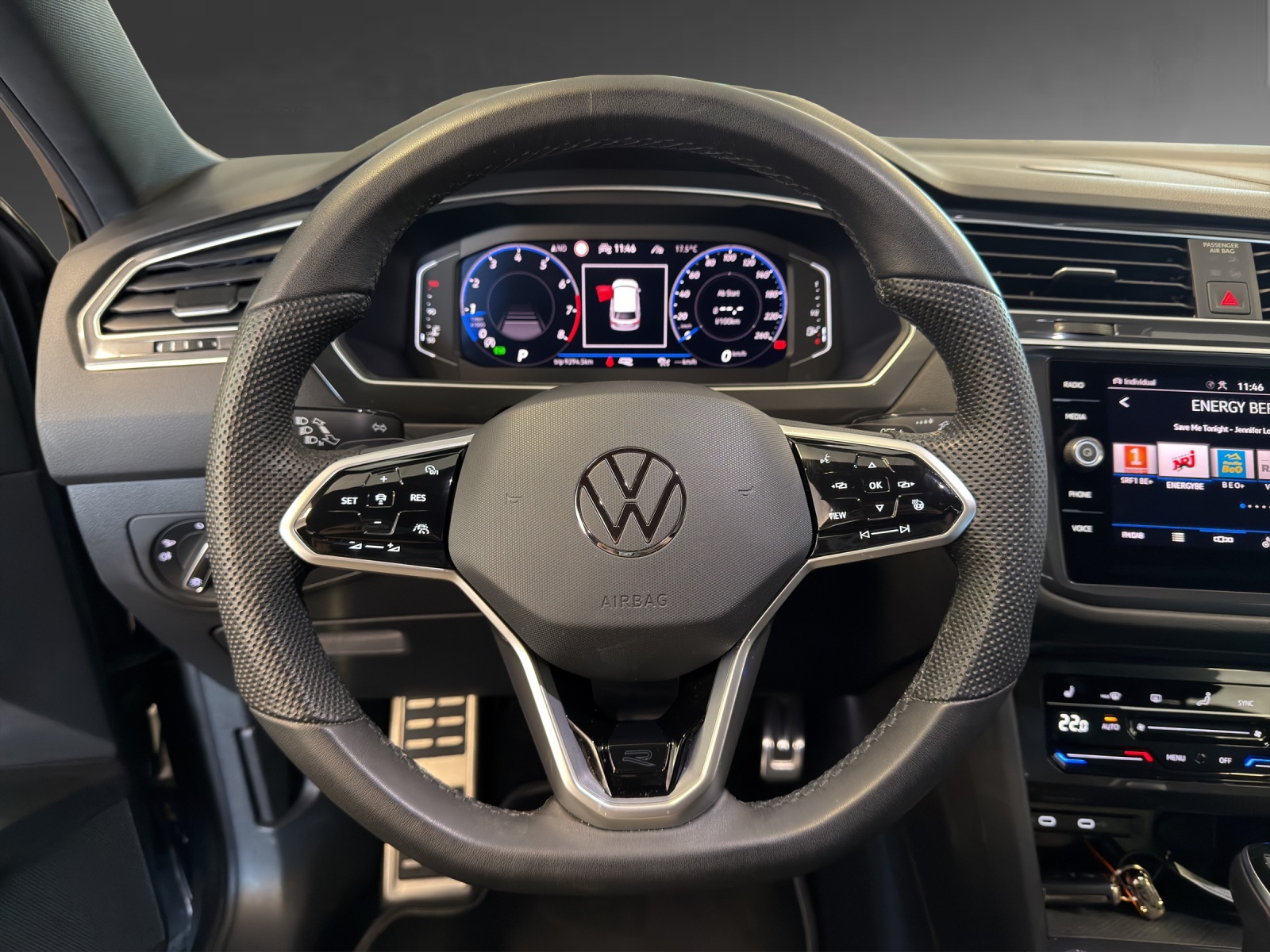 VW Tiguan Allspace 2.0TSI R-Line 4Motion DSG-image-8