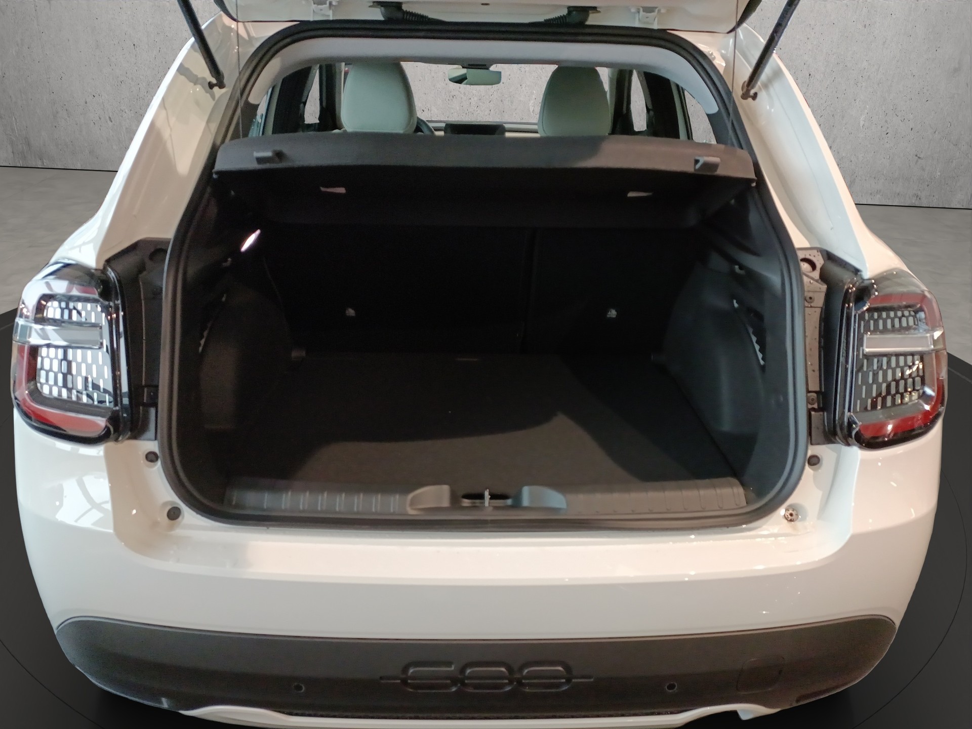 FIAT 600 1.2 Hybrid 100 Cult-image-13